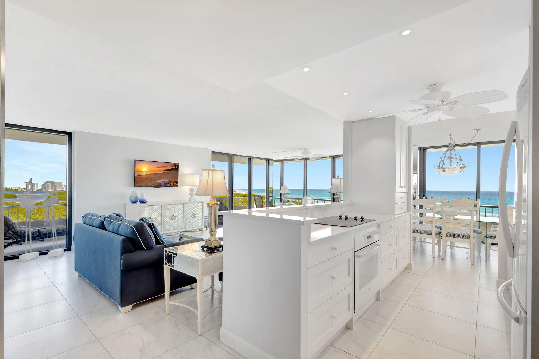 5550 N Ocean Drive 7-c Property Photo 5