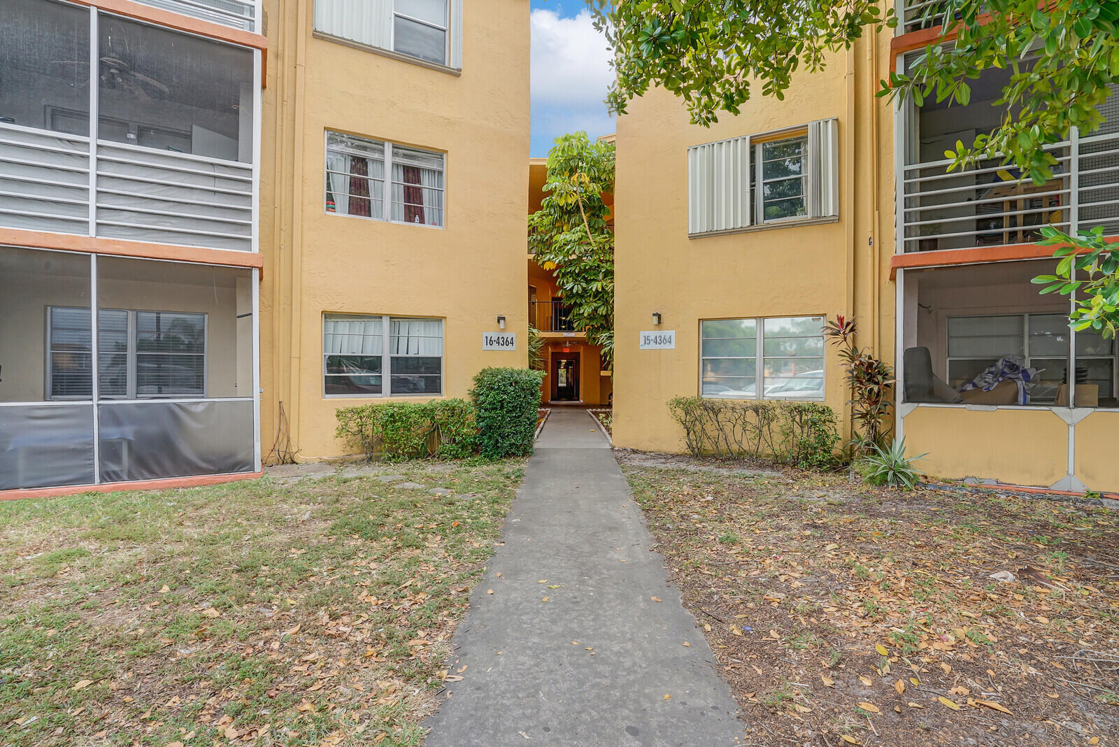 4364 Nw 9th Avenue 16-3d Property Photo 3