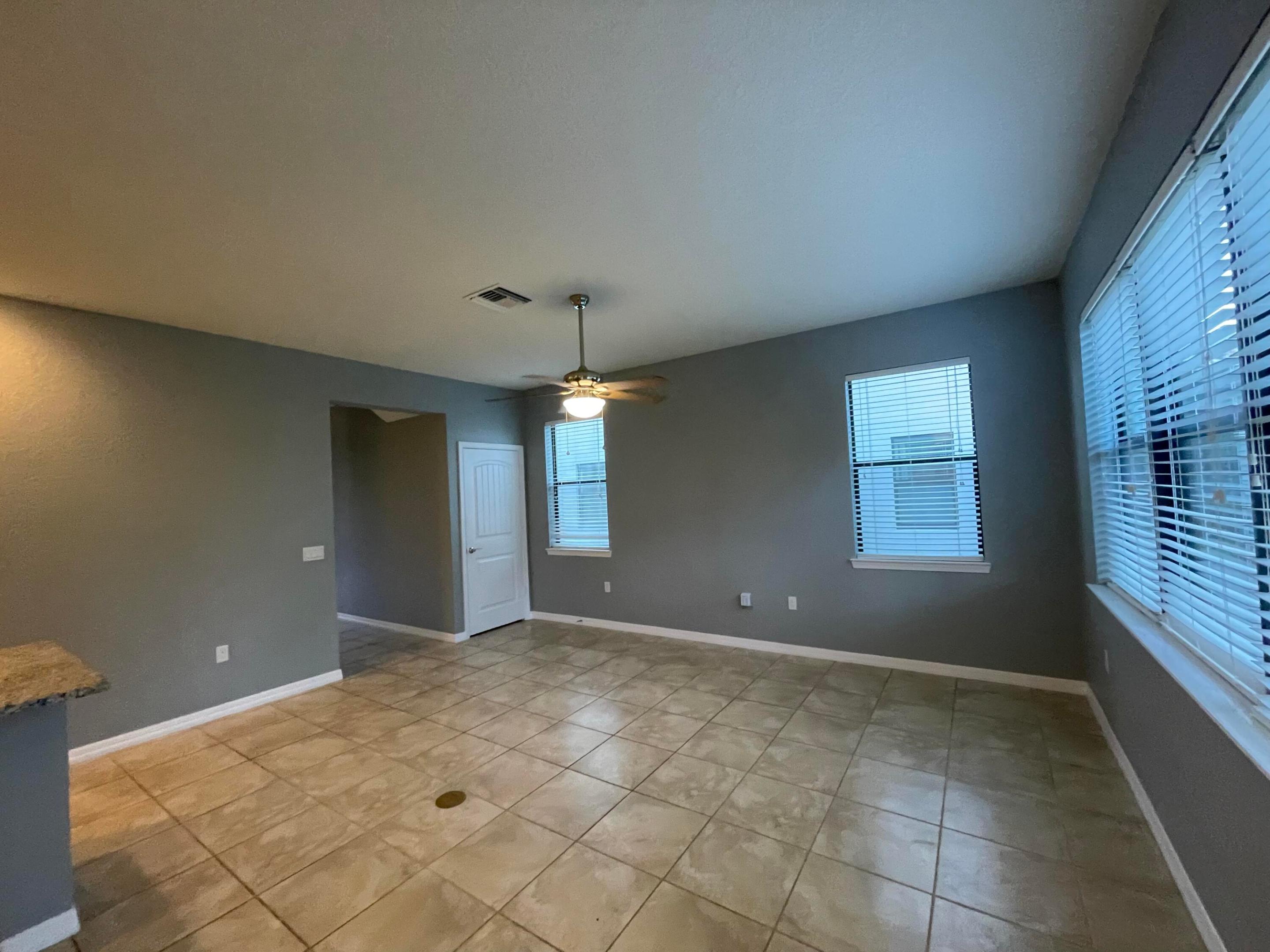 4516 San Fratello Circle Property Photo 33