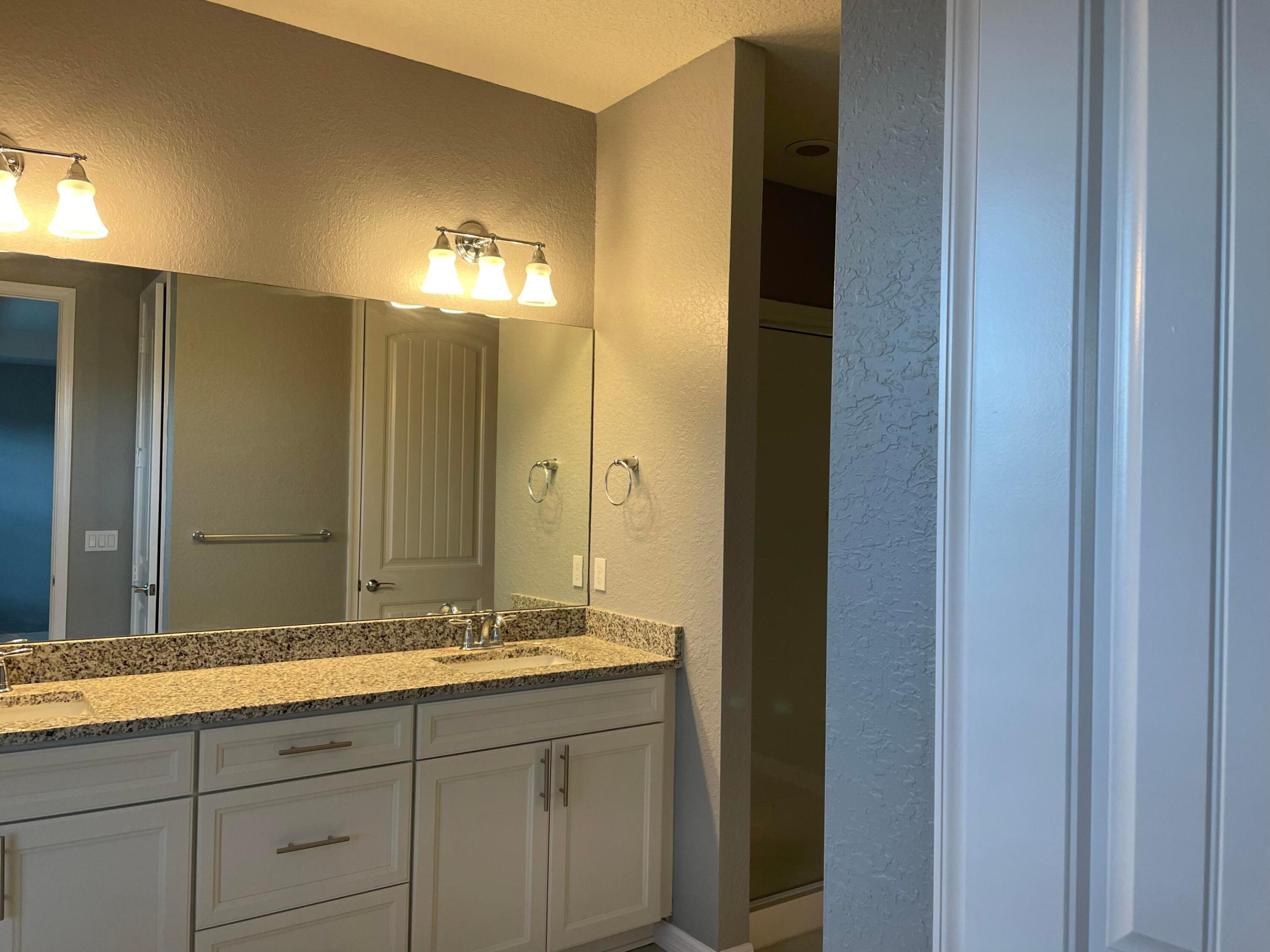 4516 San Fratello Circle Property Photo 45