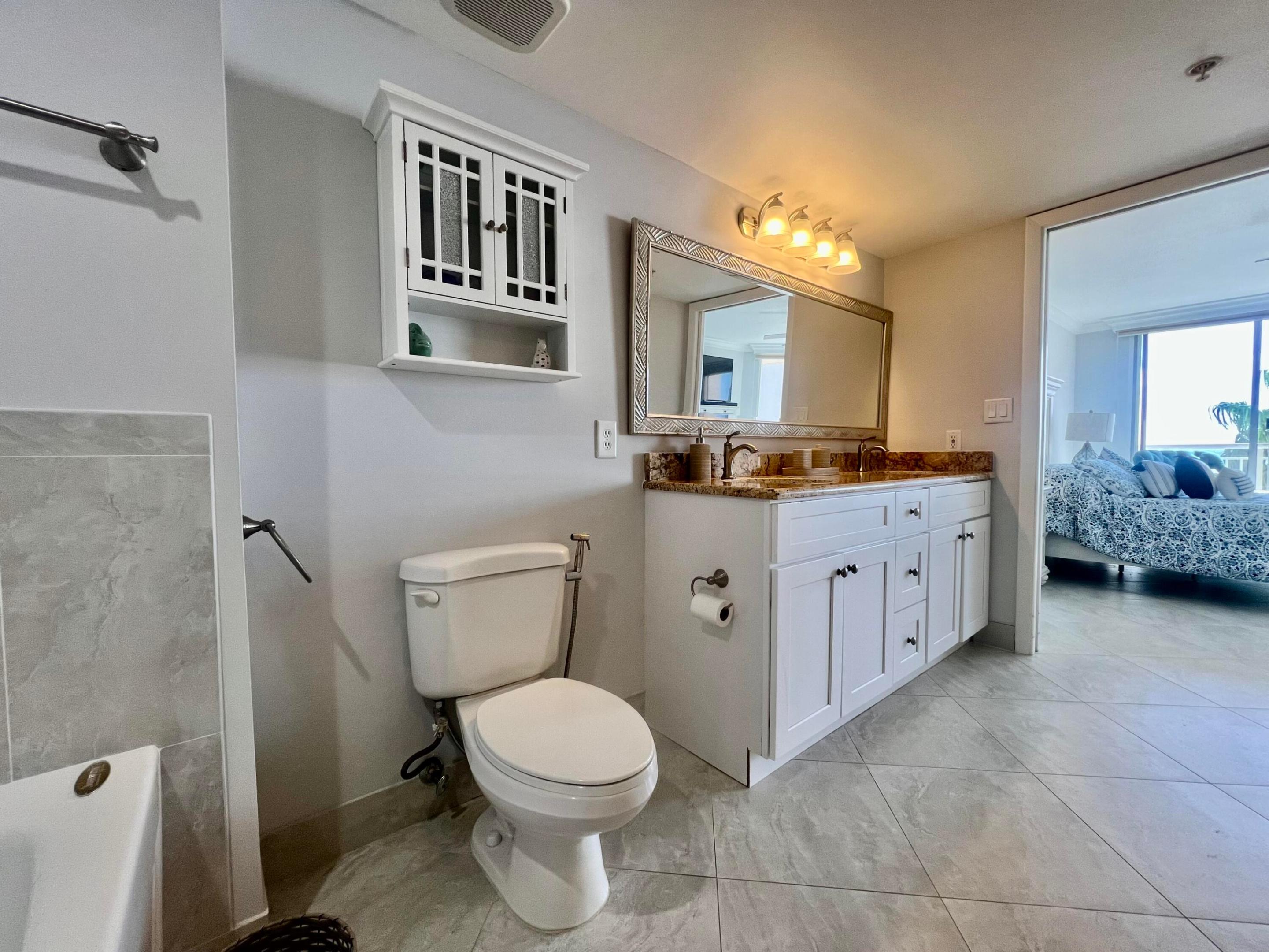 3880 N Highway A1a 604 Property Photo 29