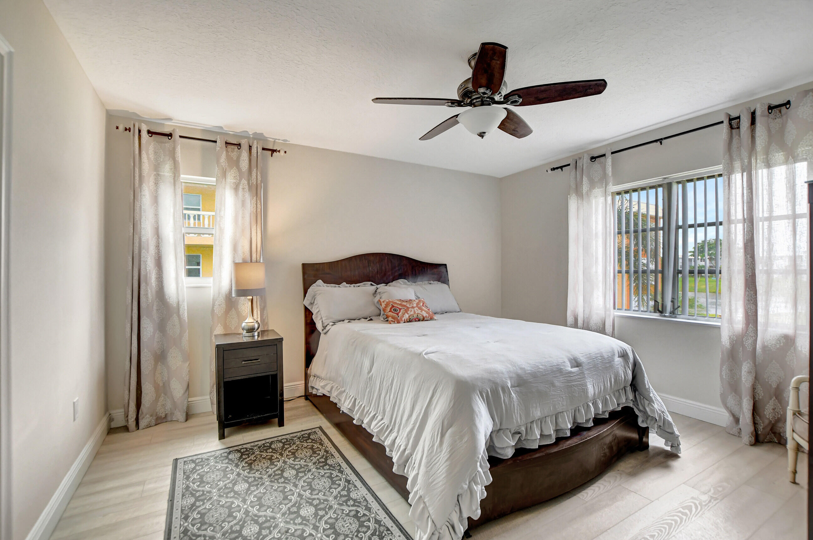 9810 Marina Boulevard 1120 Property Photo 14