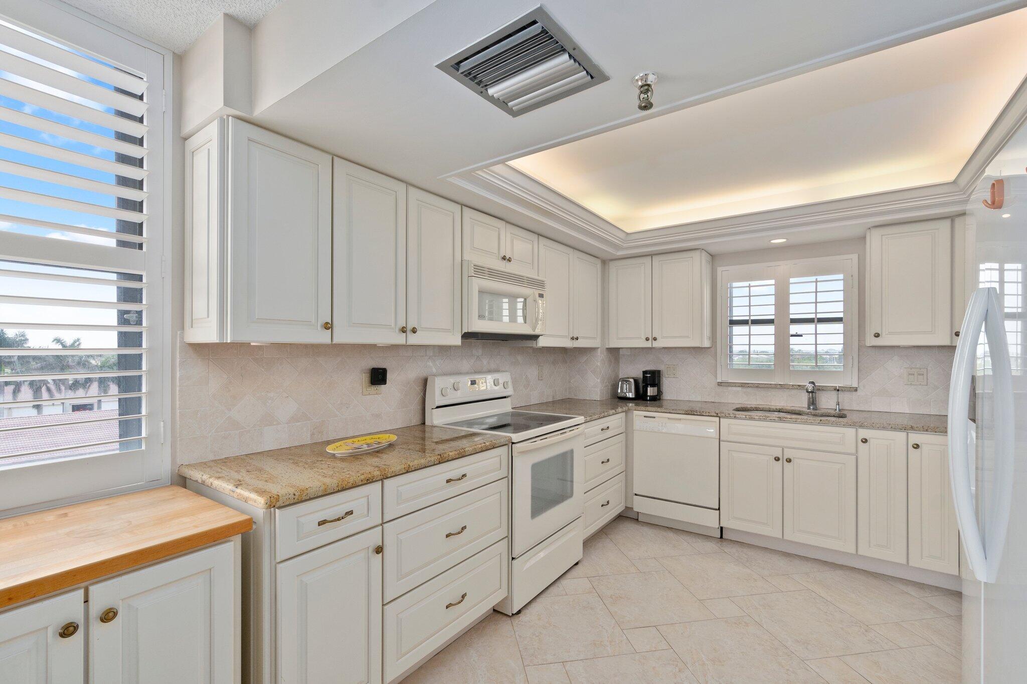 3100 N Highway A1a 506 Property Photo 15