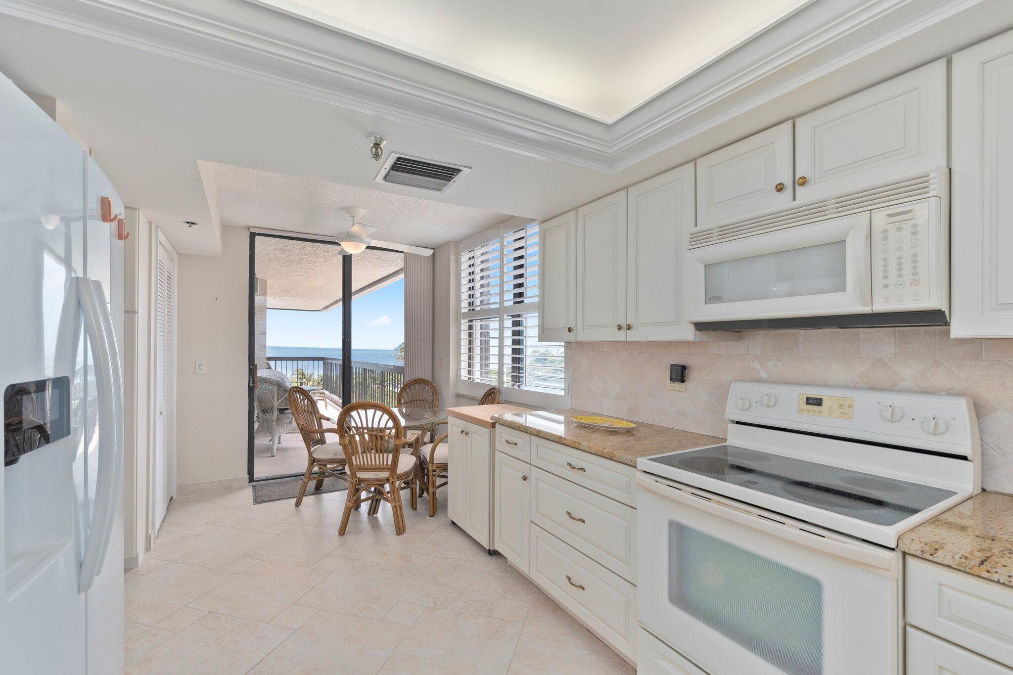 3100 N Highway A1a 506 Property Photo 17