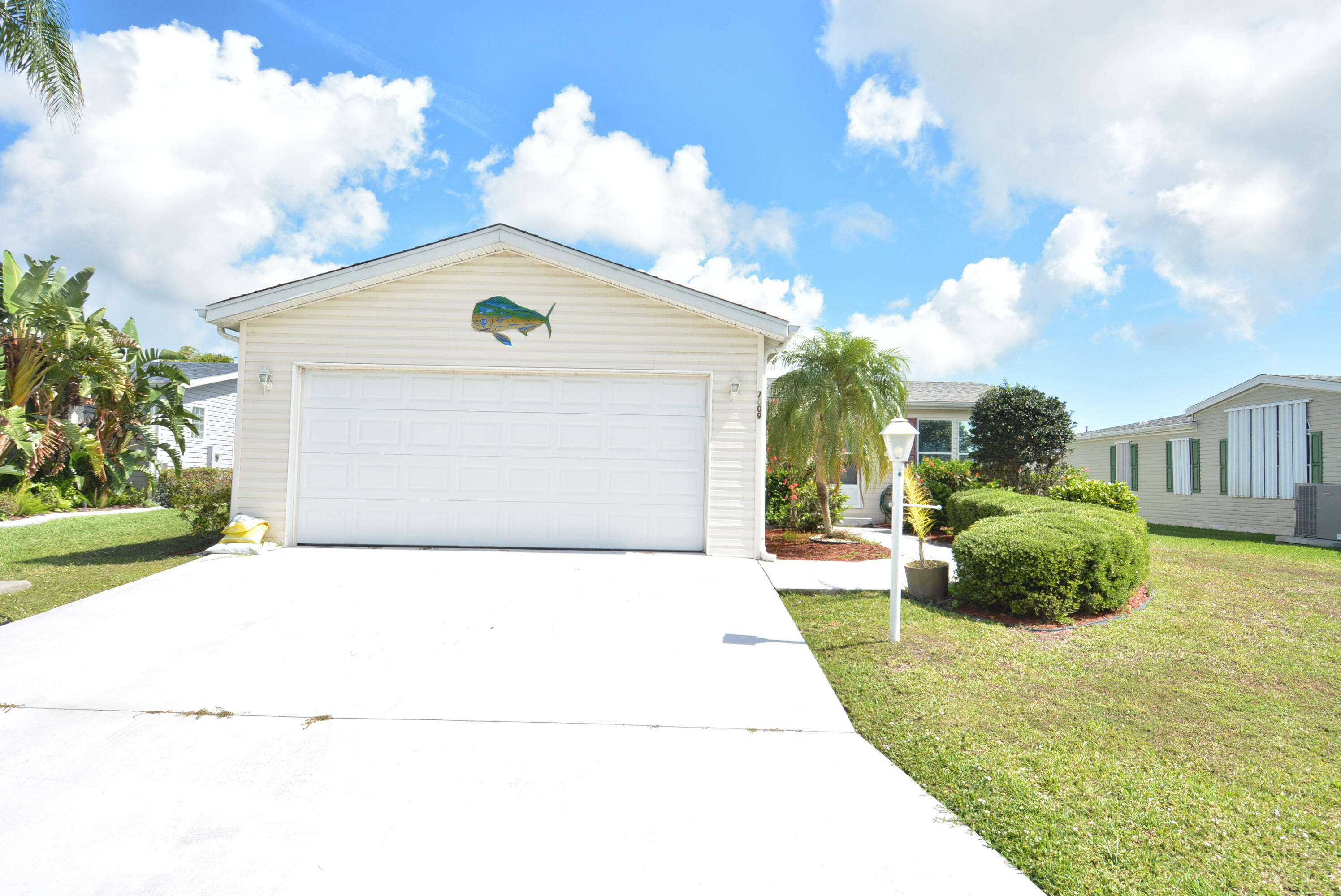 7809 Horned Lark Circle Property Photo 1