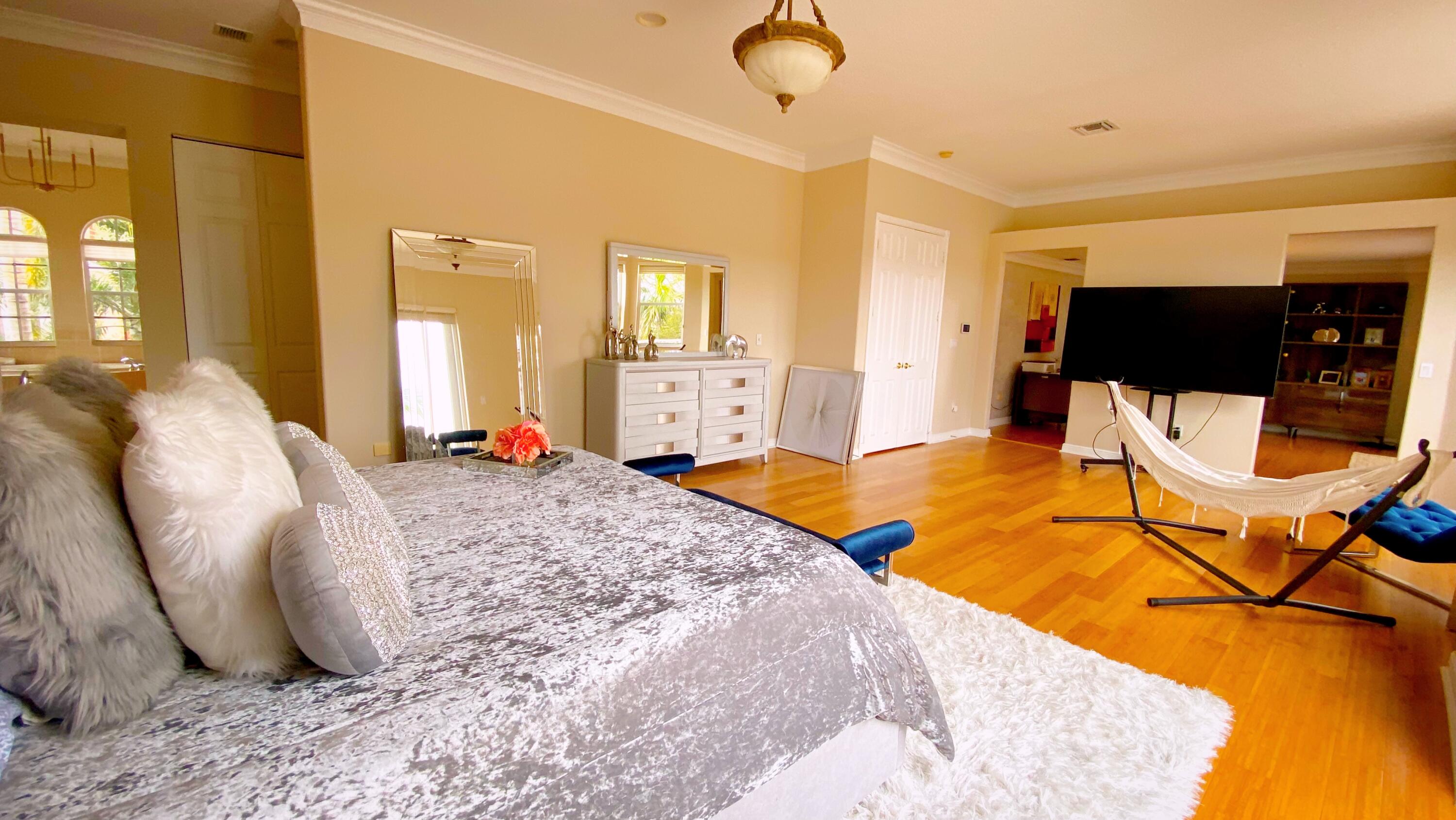 6489 Marbletree Lane Property Photo 45