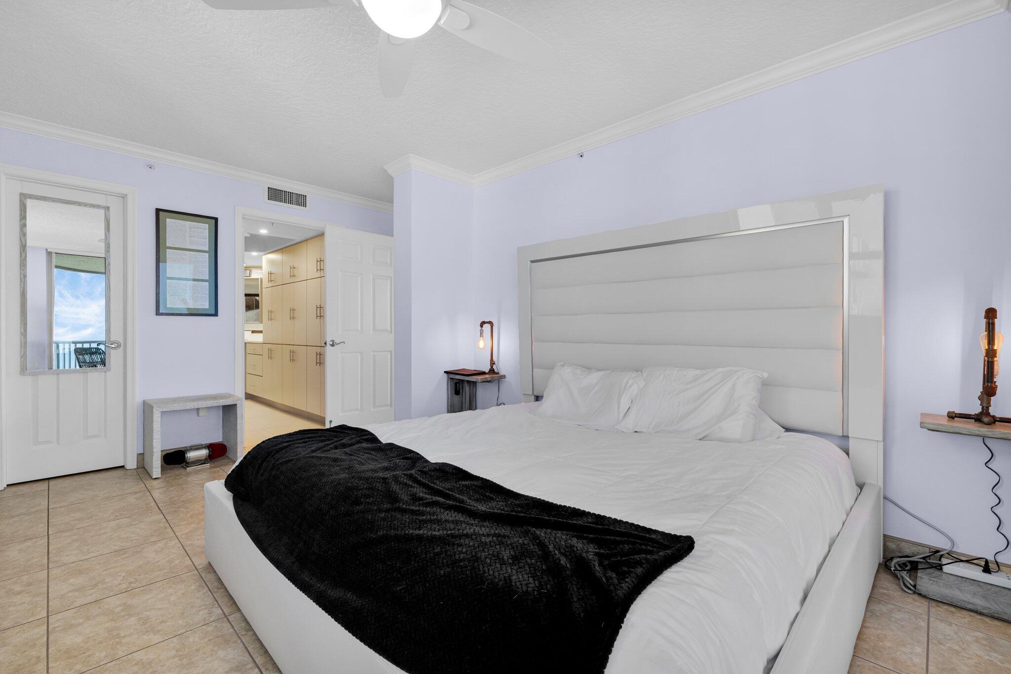 5049 N Highway A1a 1905 Property Photo 16