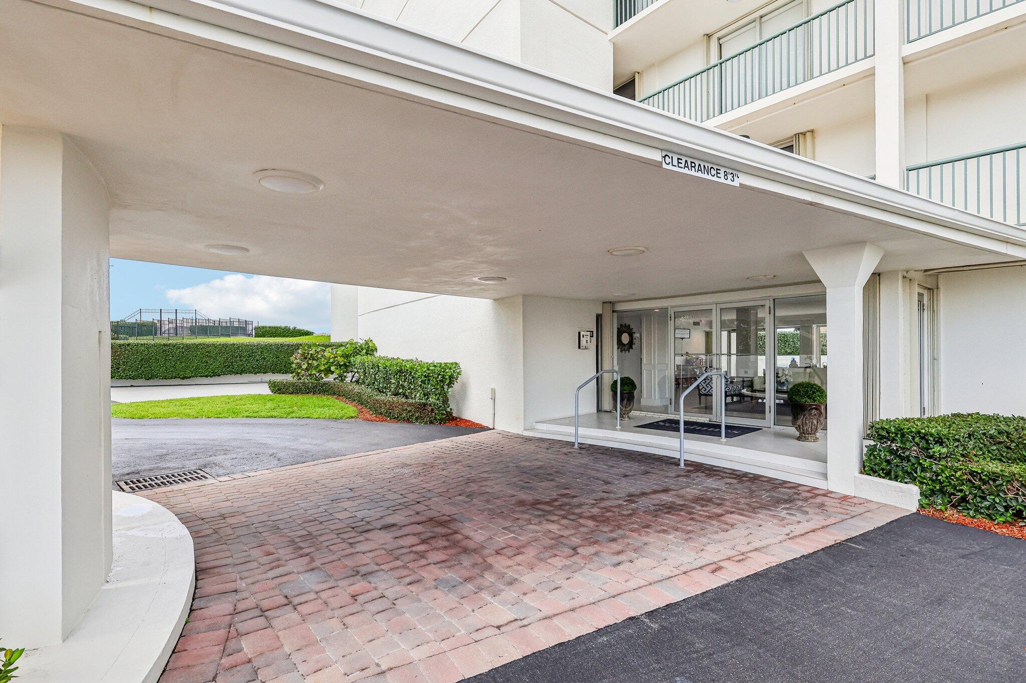 5400 N Ocean Drive E Pha Property Photo 6