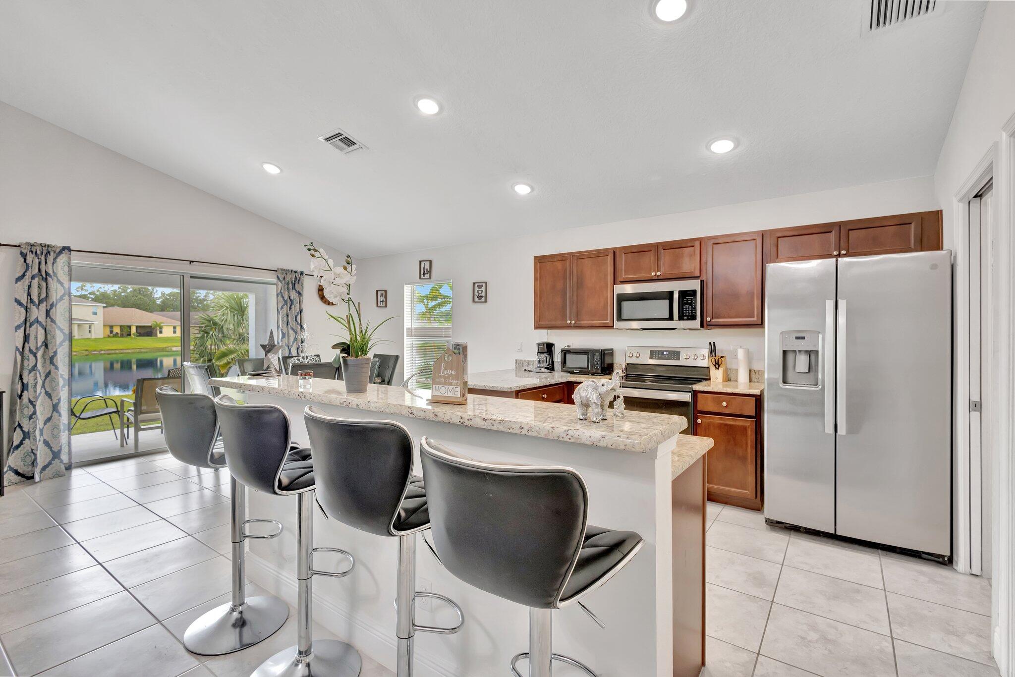 9709 Starboard Drive Property Photo 10