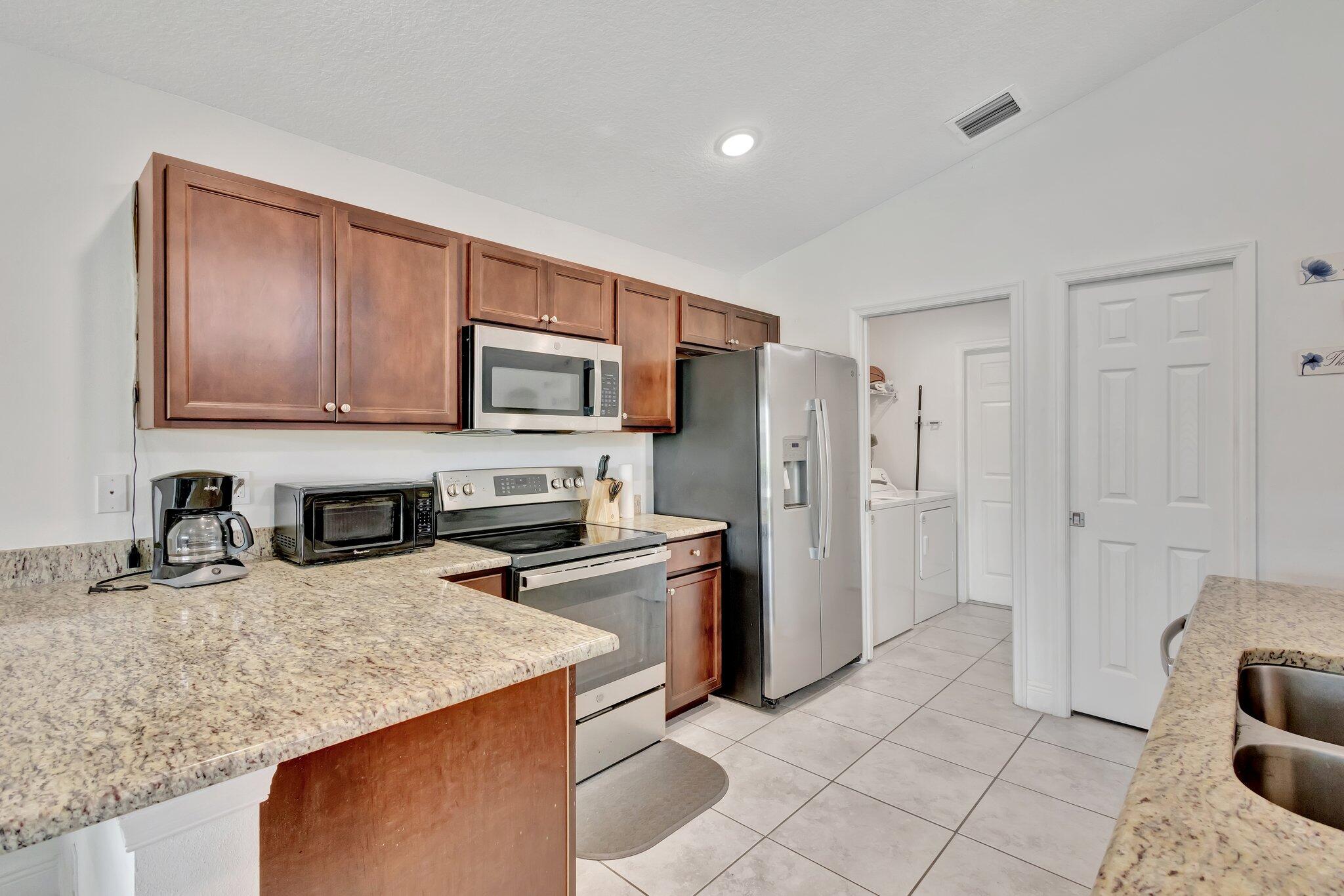 9709 Starboard Drive Property Photo 15