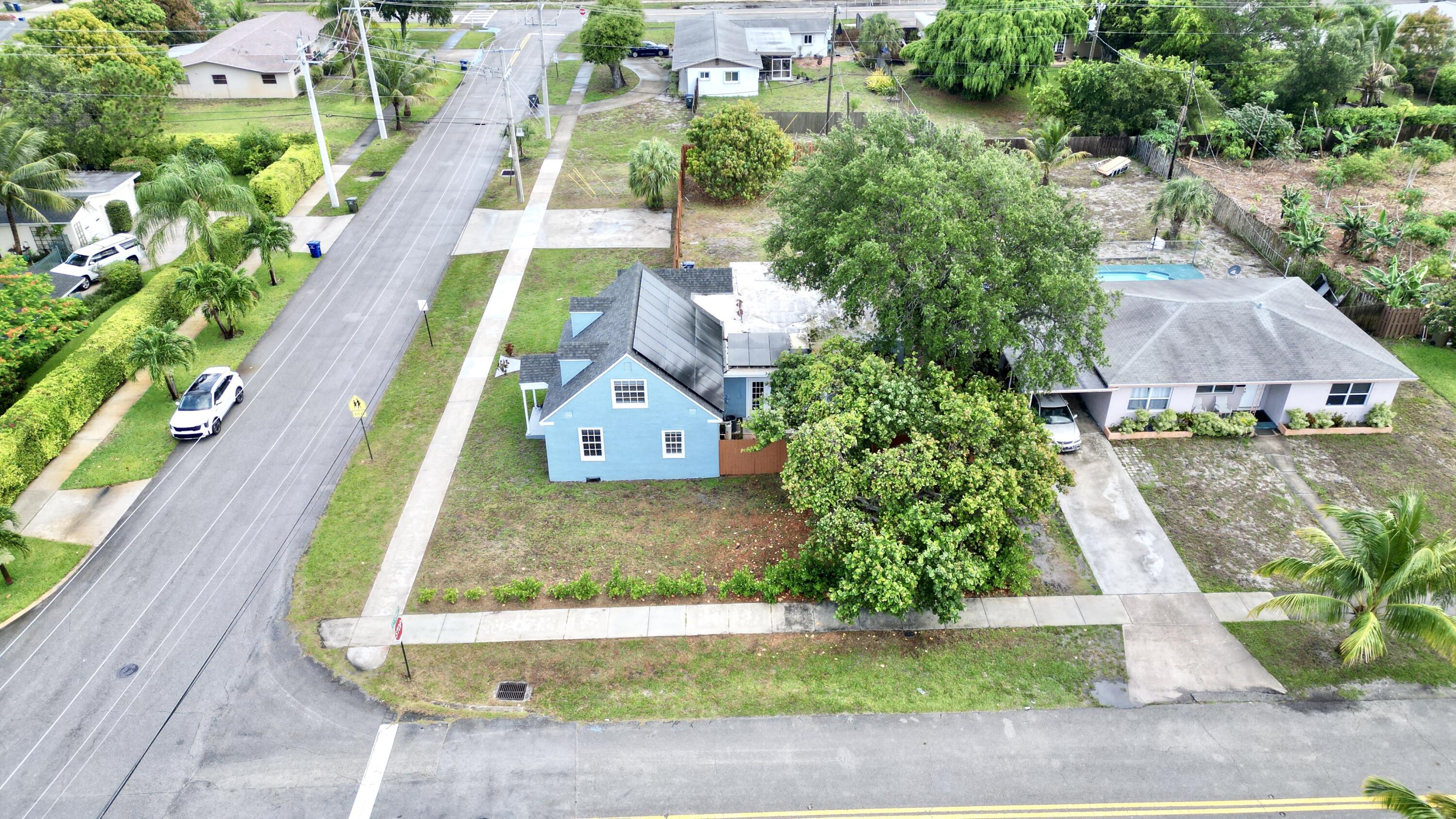307 4th Street Property Photo 17