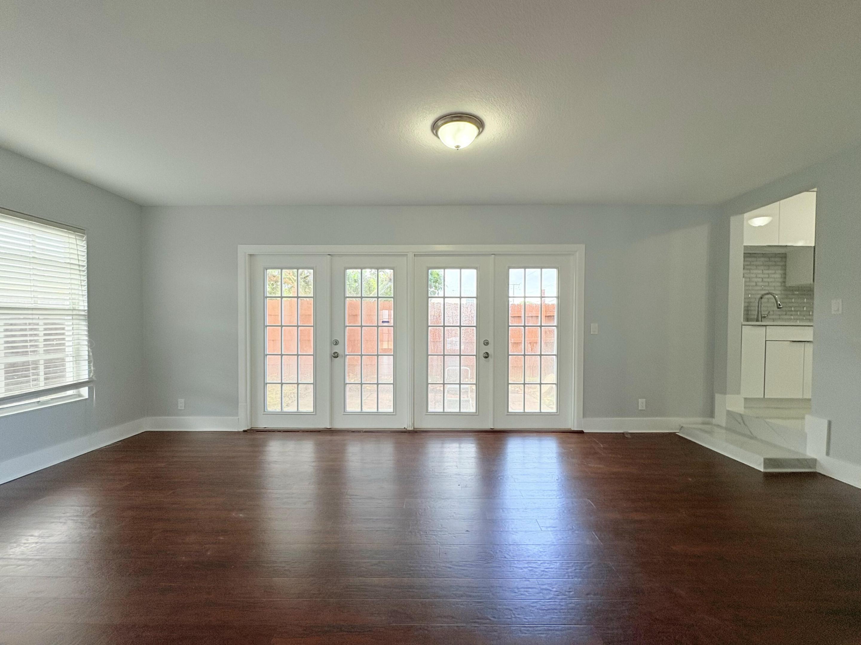 307 4th Street Property Photo 23