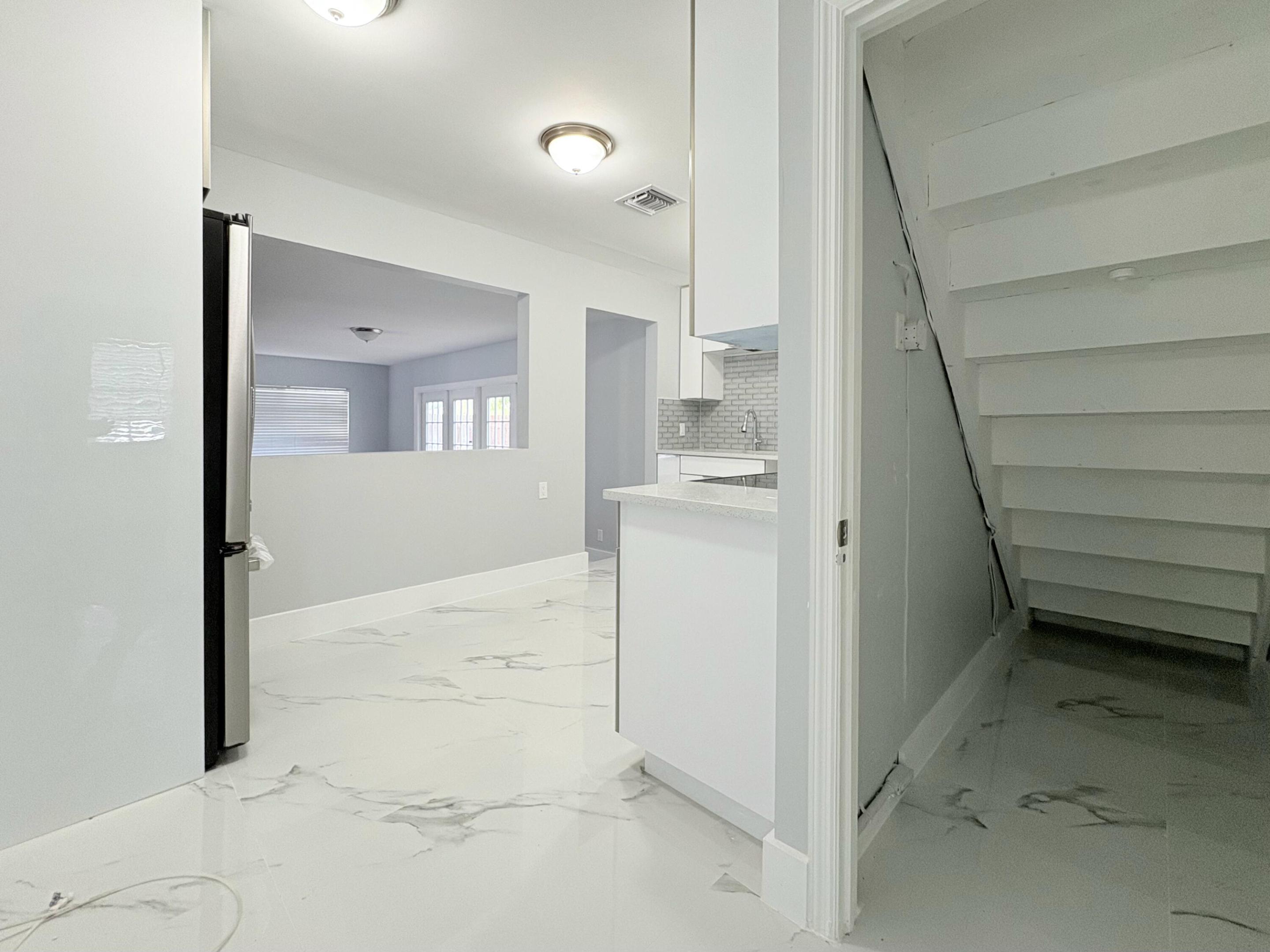307 4th Street Property Photo 32