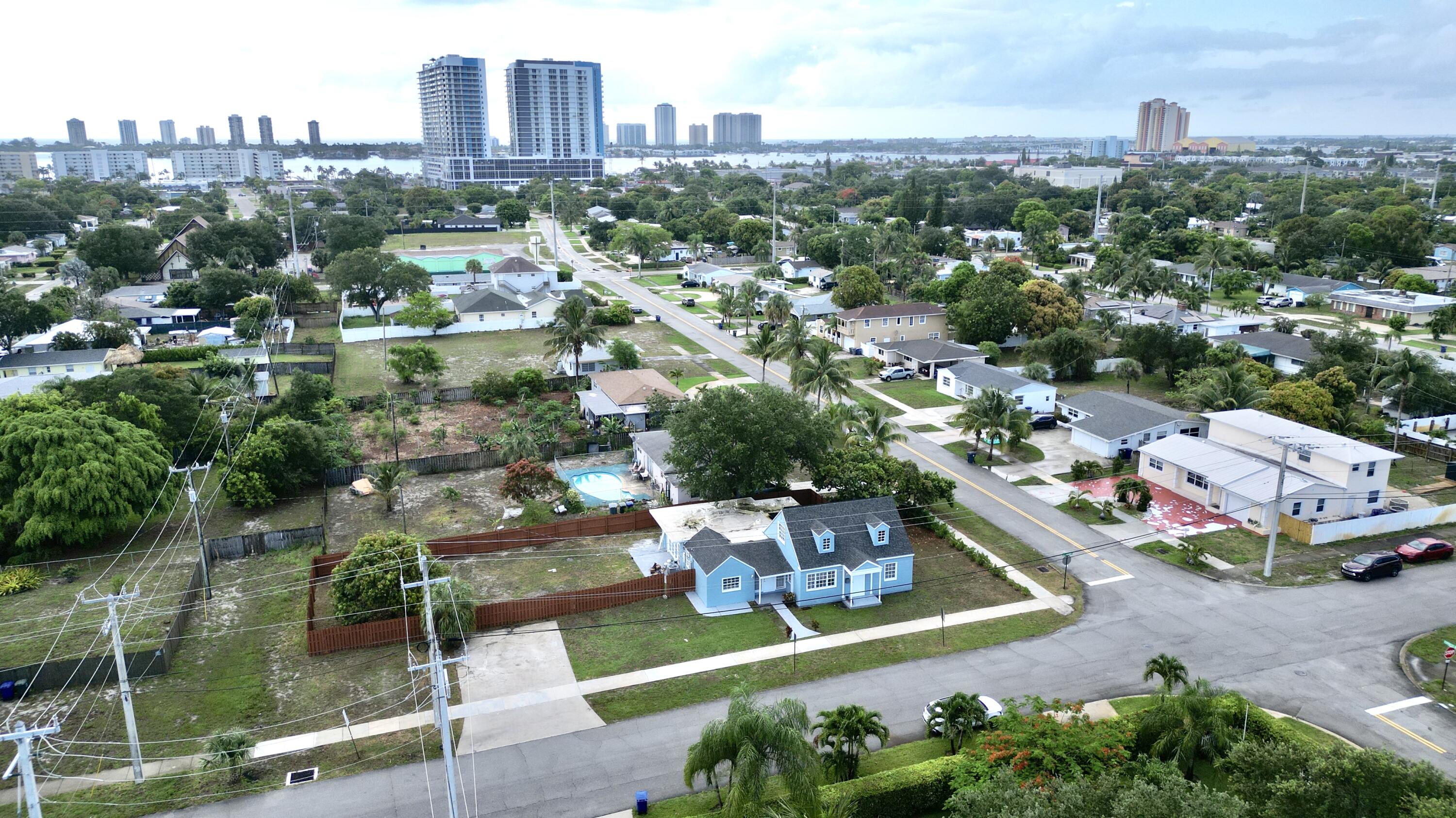 307 4th Street Property Photo 44