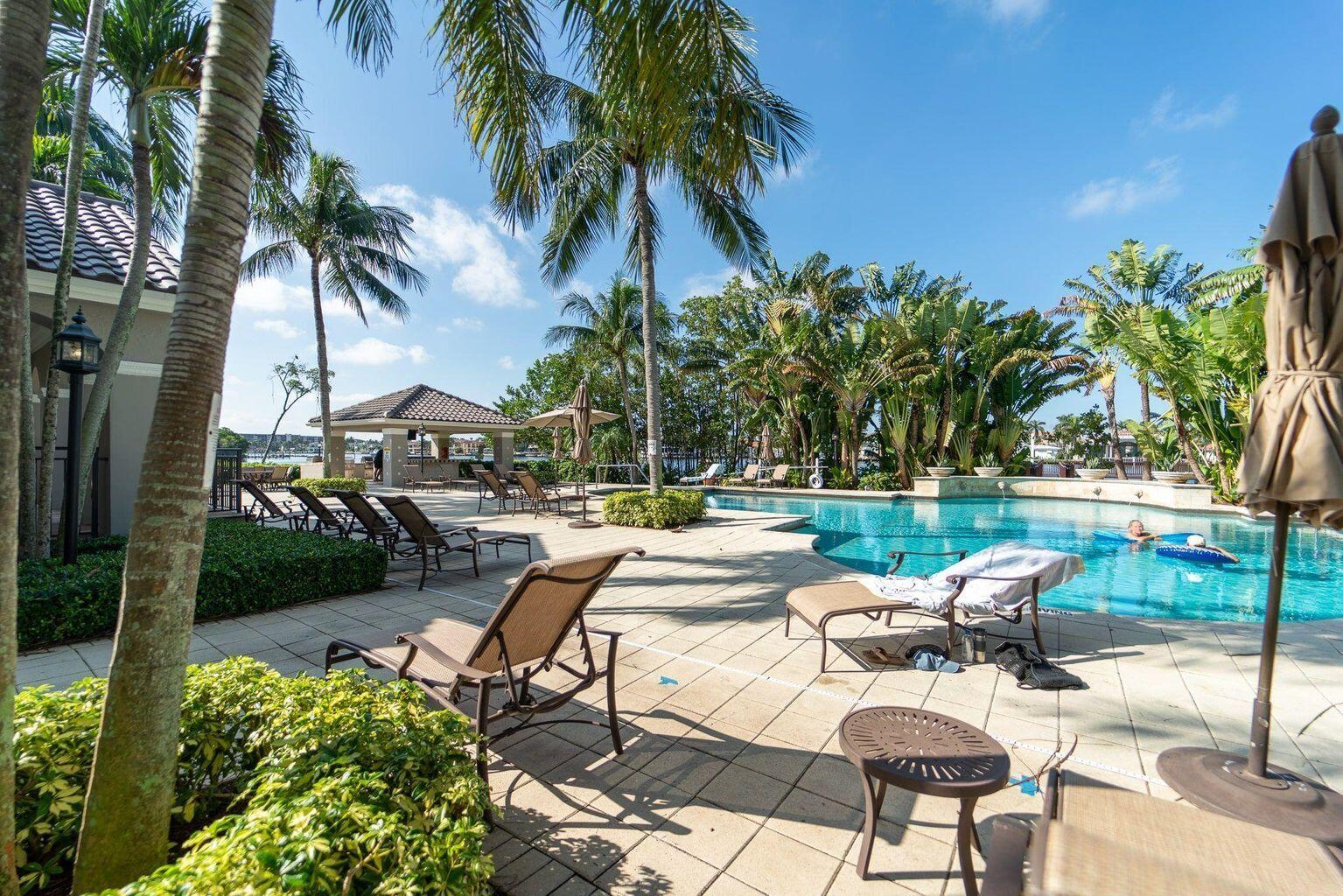 3594 S Ocean Boulevard 301 Property Photo 6