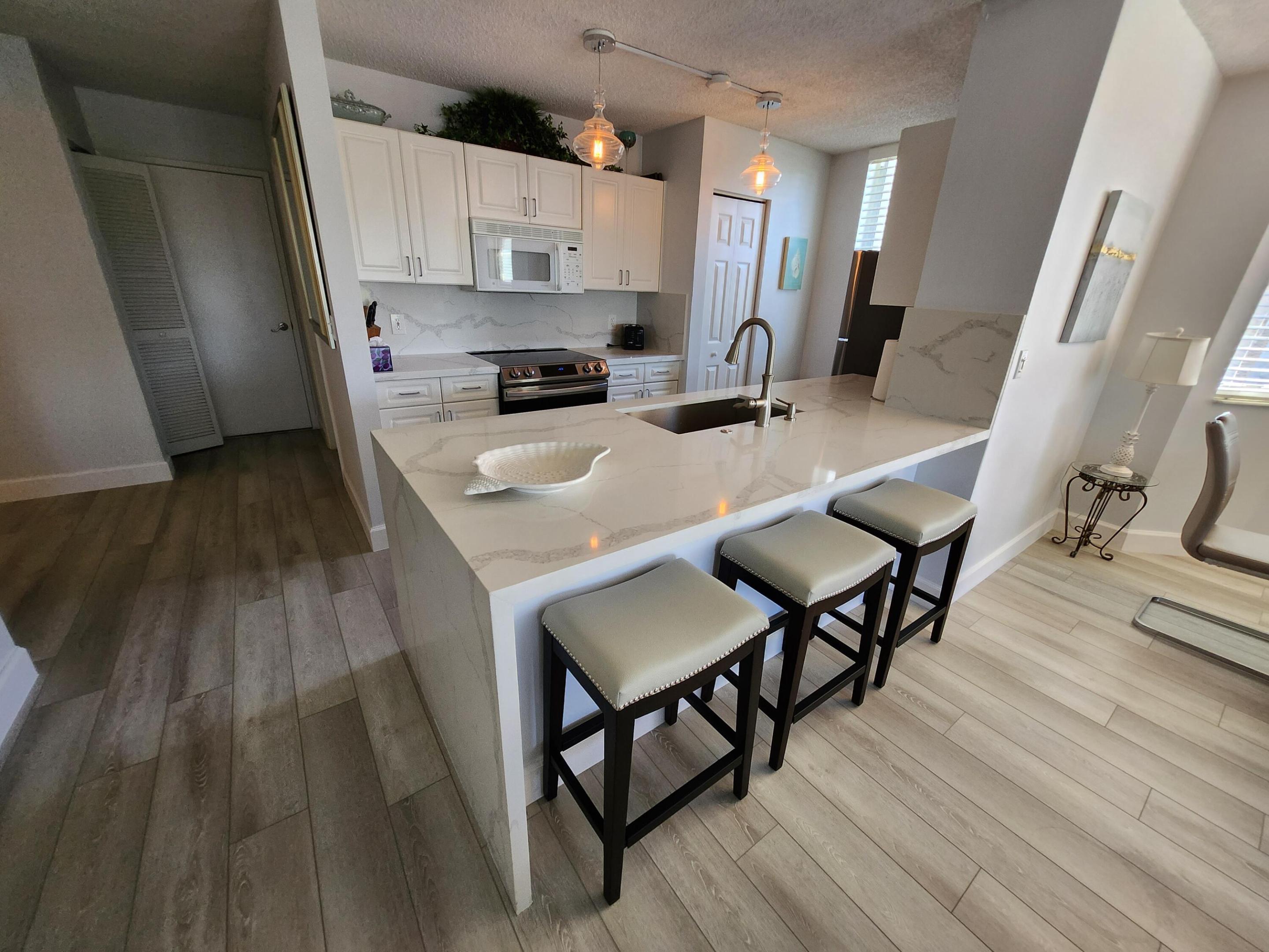 3594 S Ocean Boulevard 301 Property Photo 13