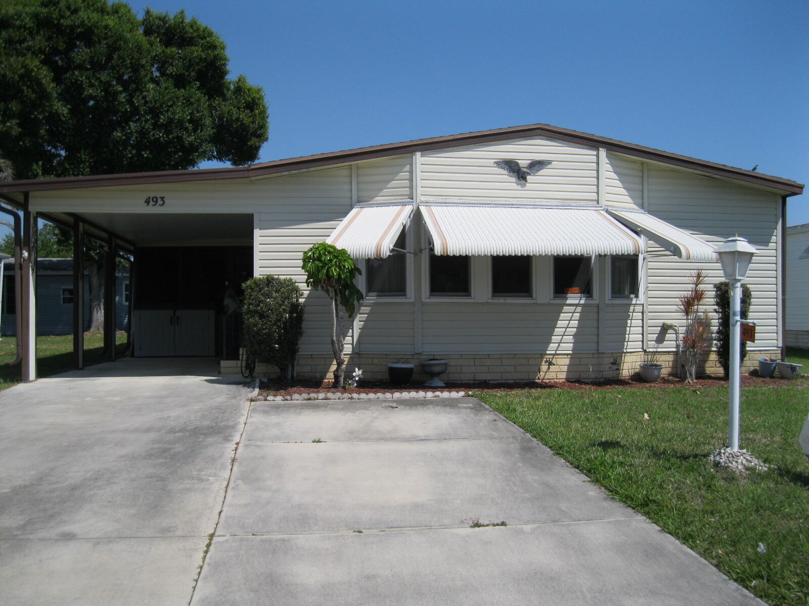493 Hemingway Terrace Property Photo 1