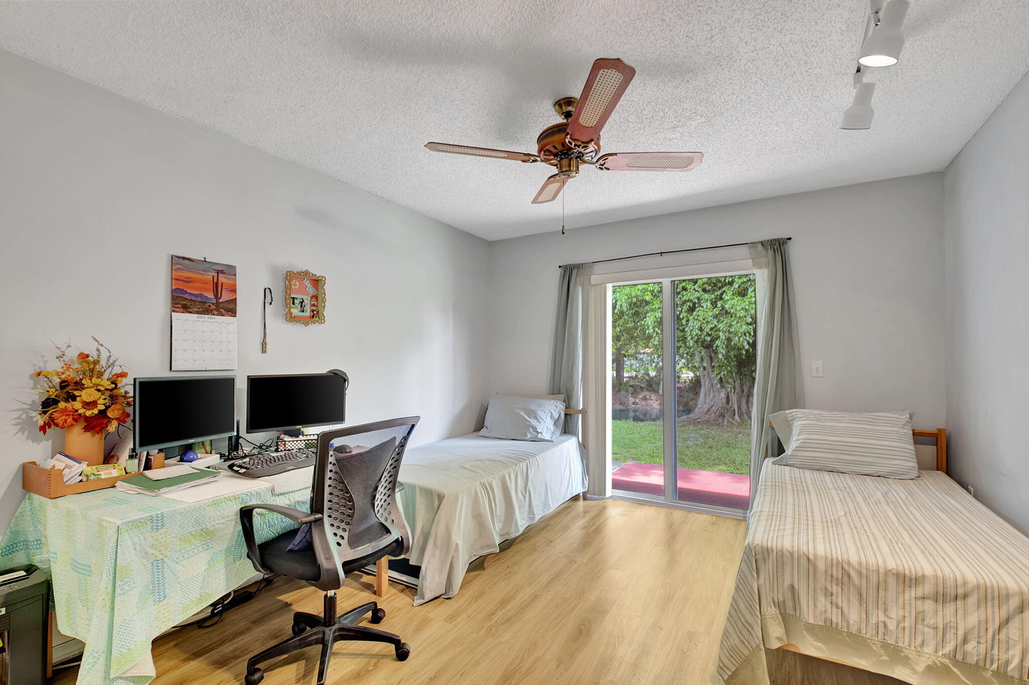 14195 Campanelli Drive Property Photo 25