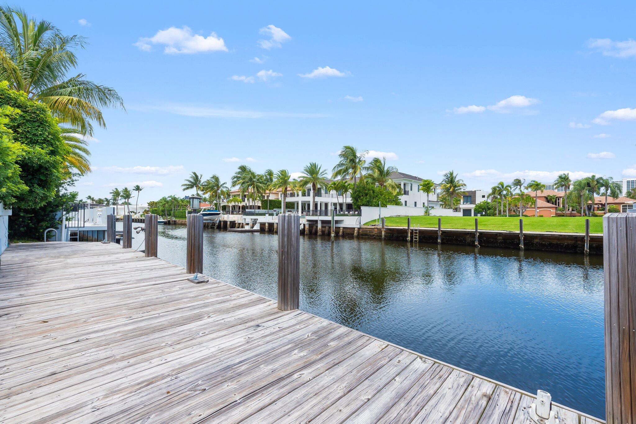 396 E Coconut Palm Road Property Photo 6
