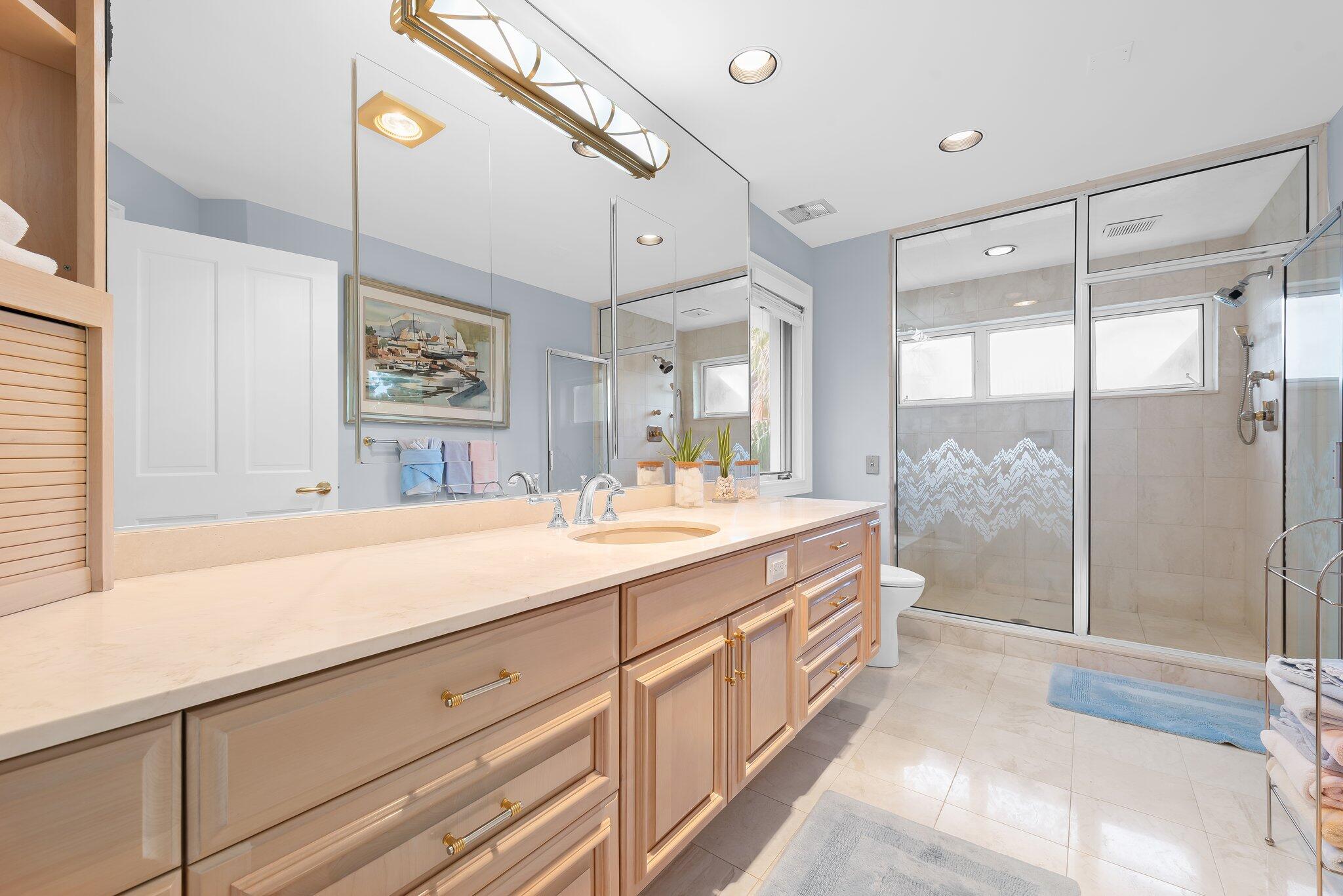 396 E Coconut Palm Road Property Photo 14