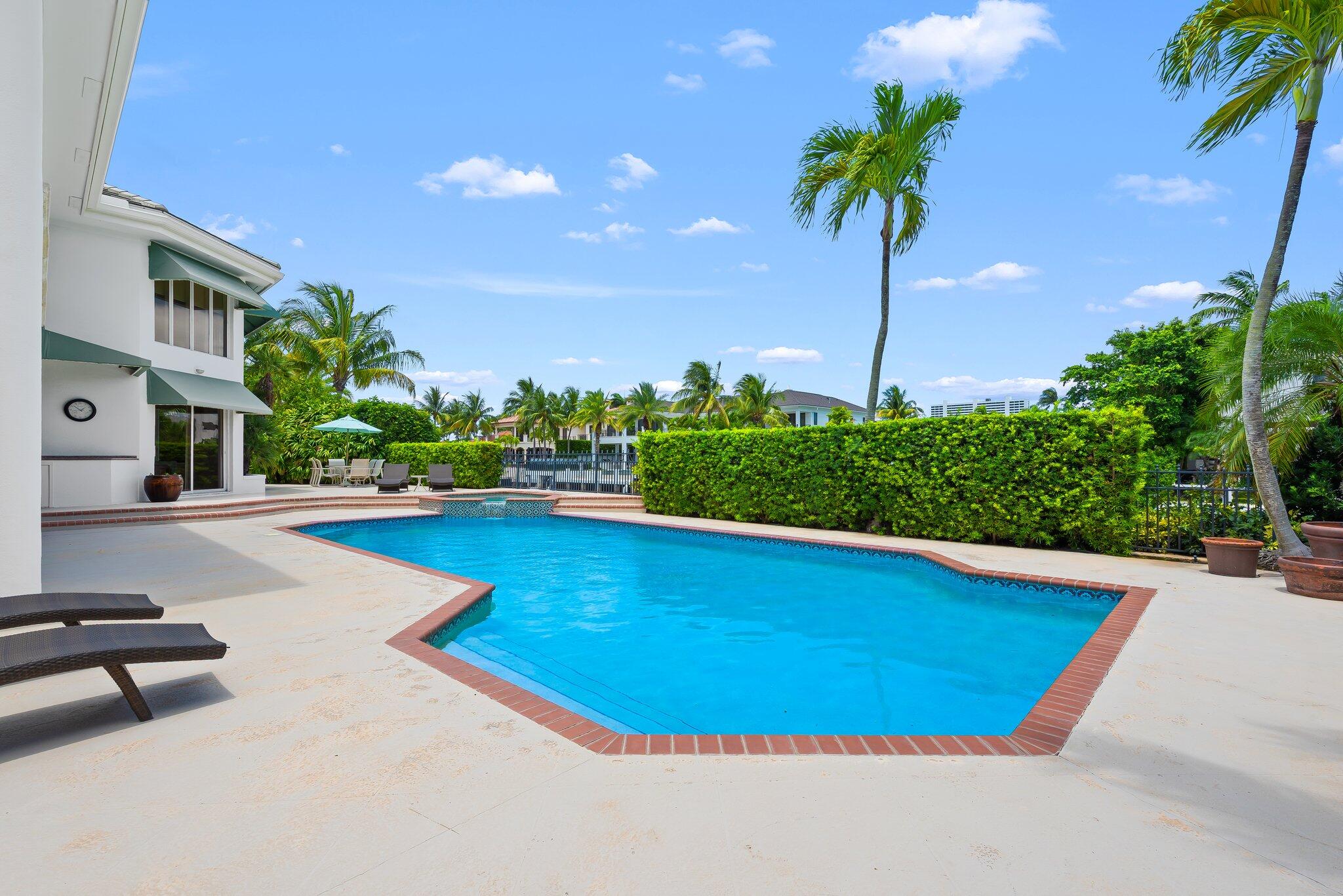396 E Coconut Palm Road Property Photo 37