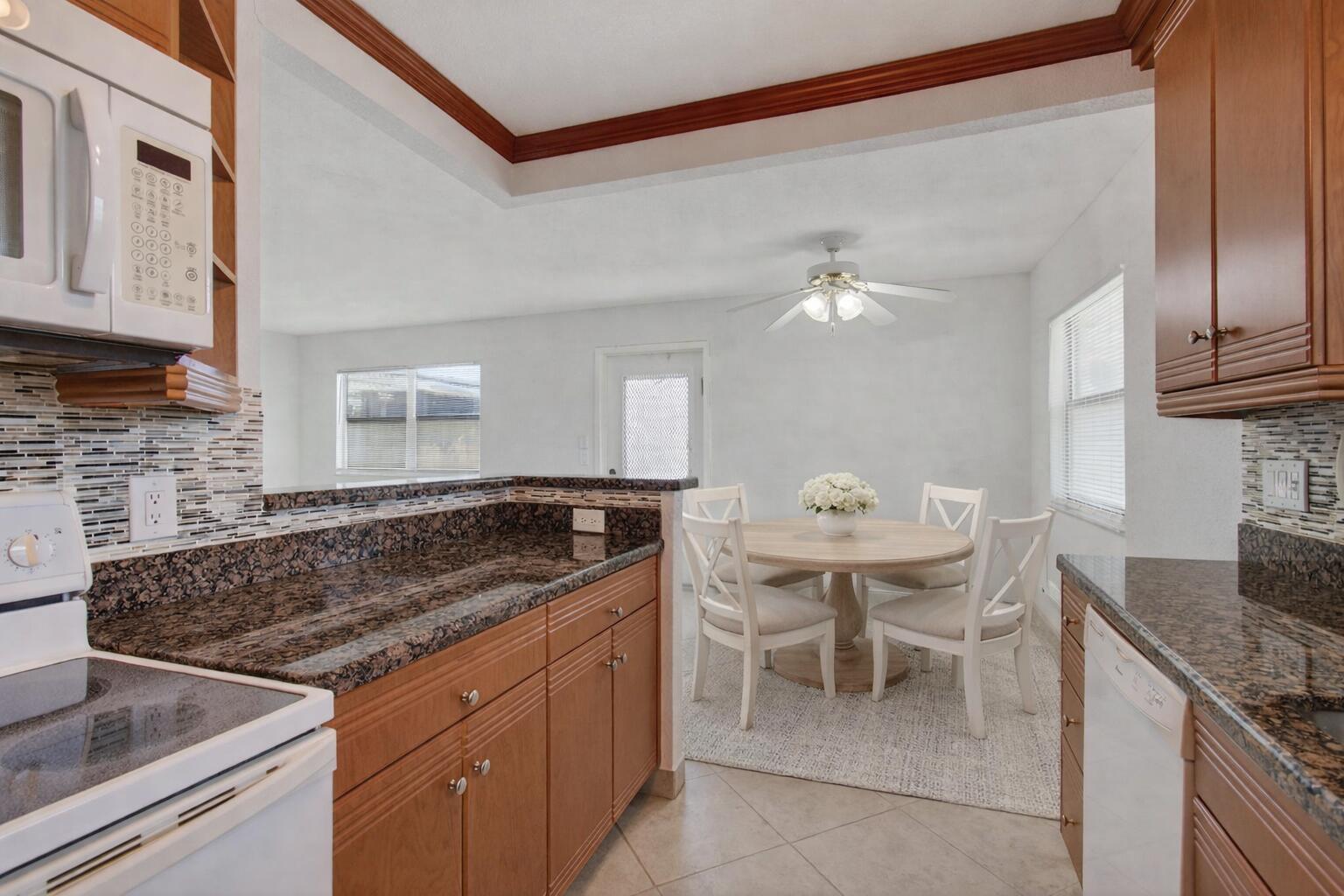 228 Brittany E Property Photo 3