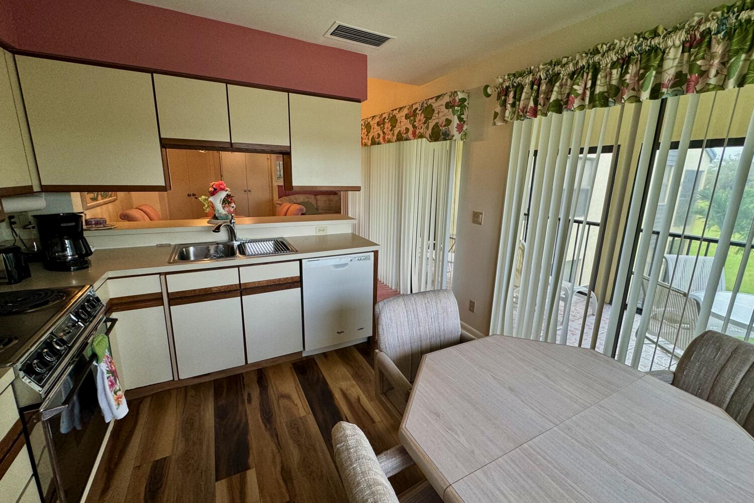 3991 Sw Greenwood Way I Property Photo 11