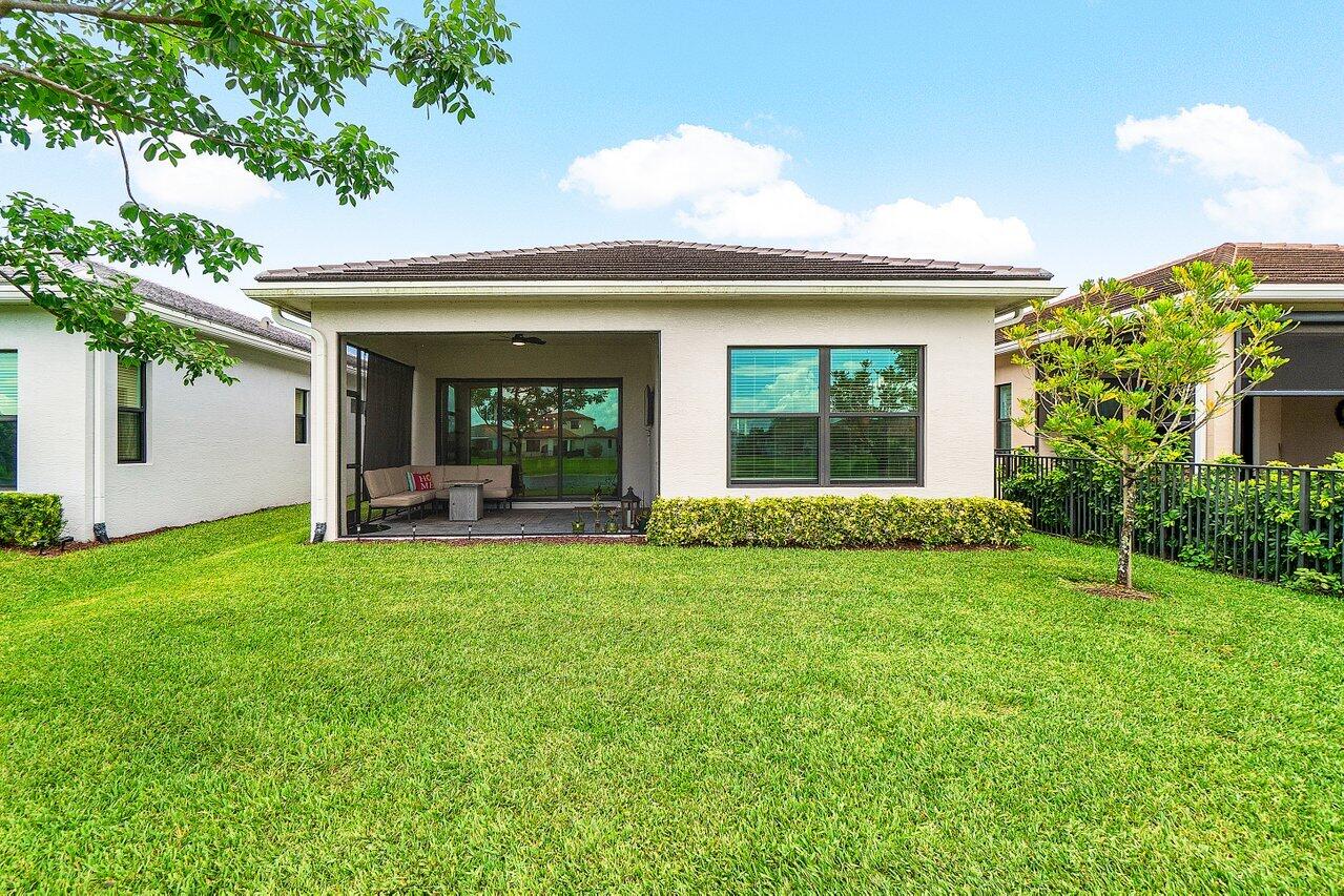 16070 Key Biscayne Lane Property Photo 3