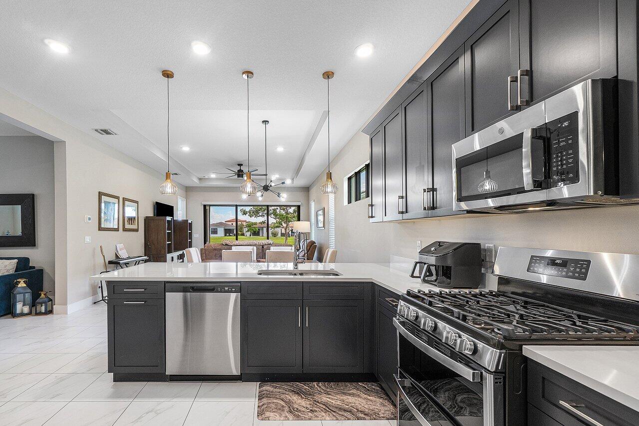 16070 Key Biscayne Lane Property Photo 9