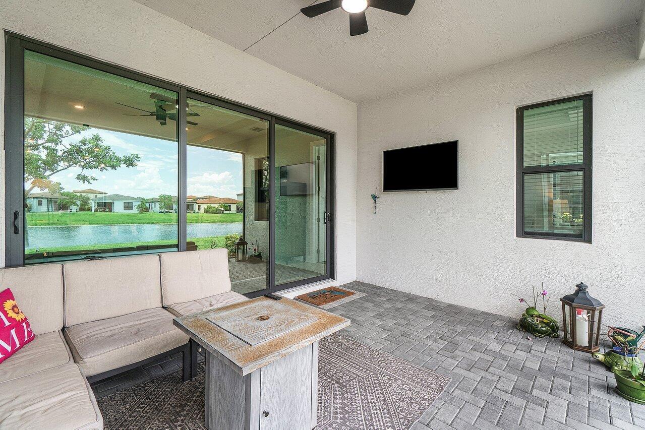 16070 Key Biscayne Lane Property Photo 25