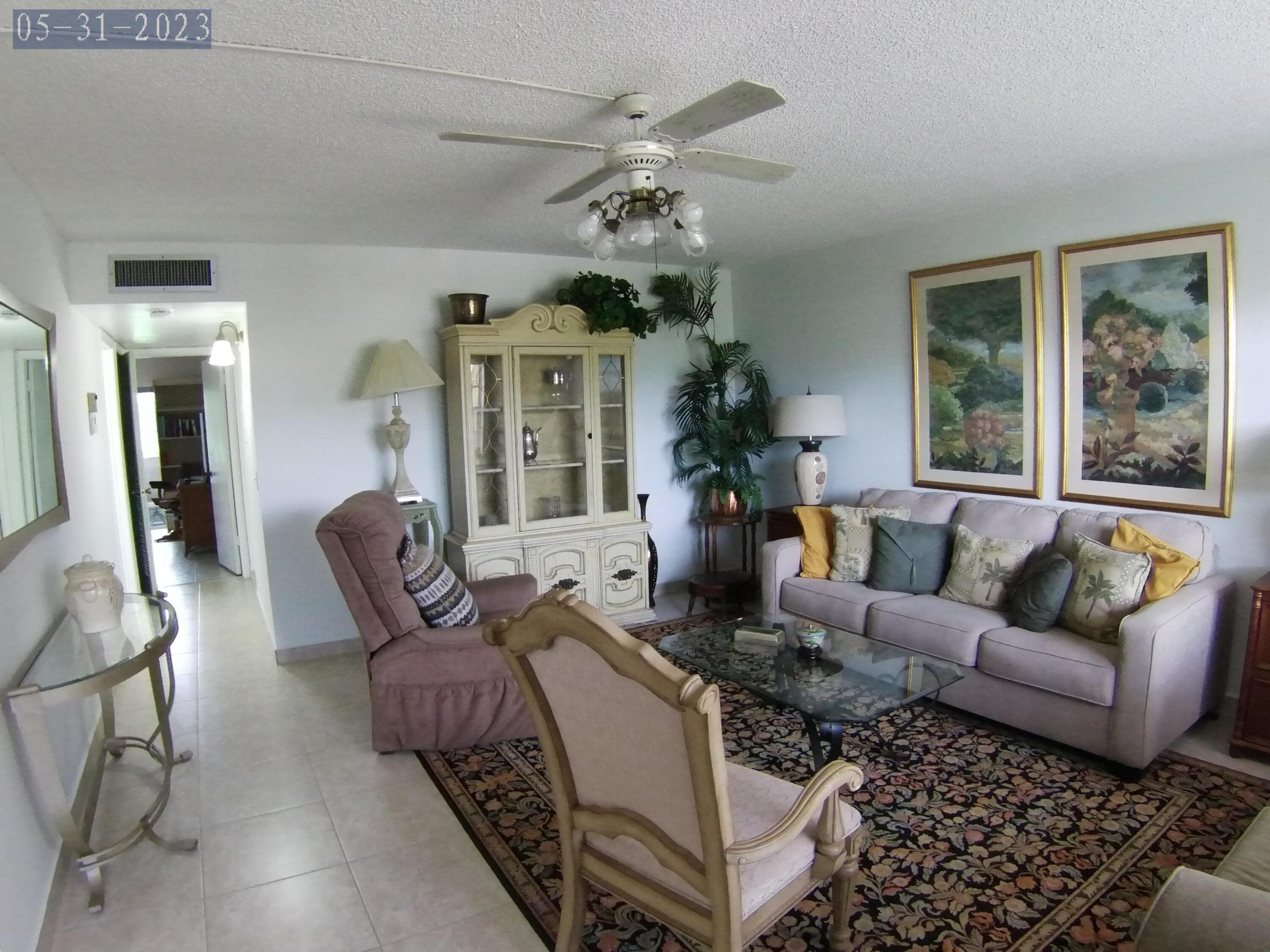 865 Flanders S Property Photo 6