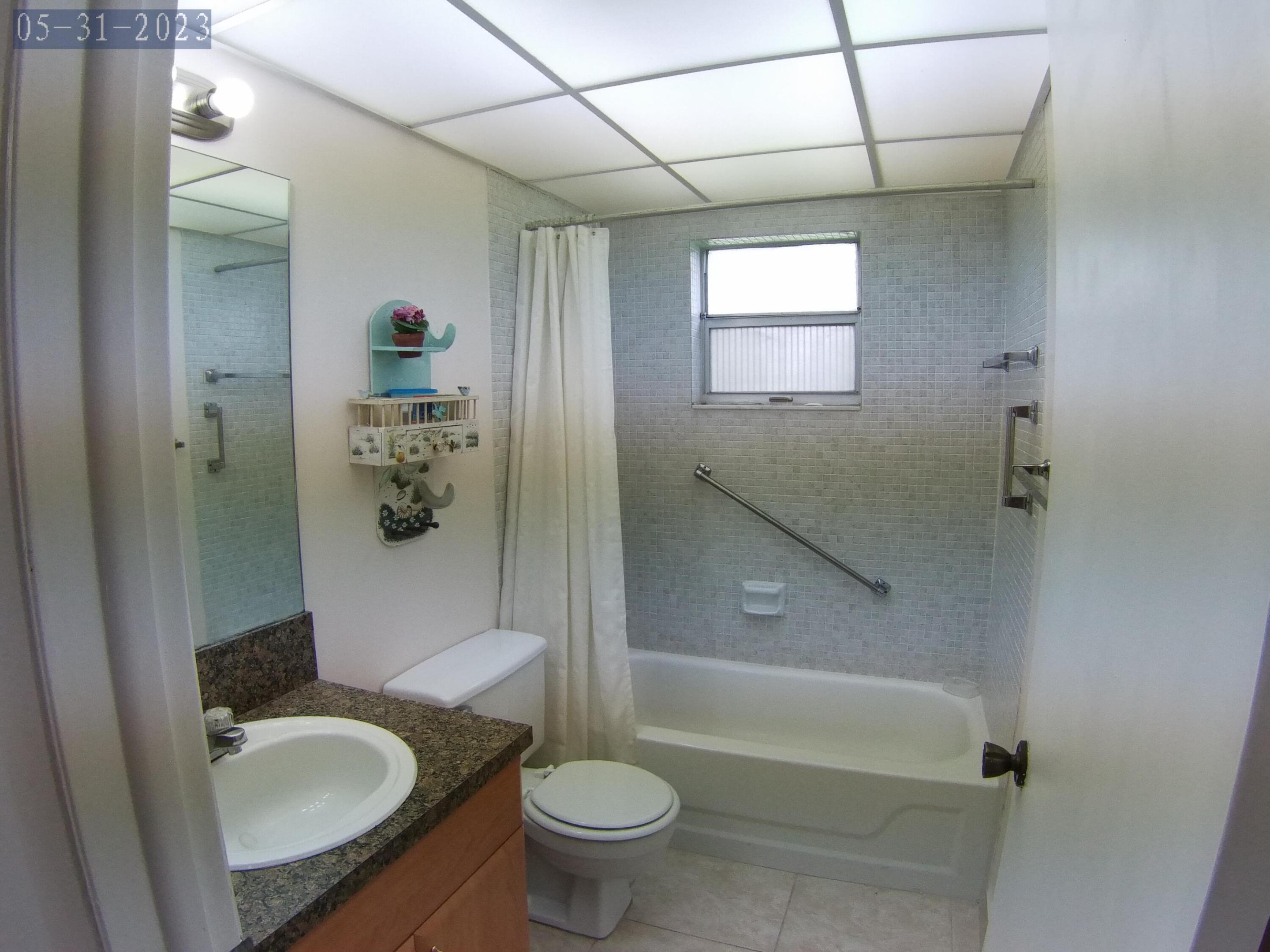 865 Flanders S Property Photo 14
