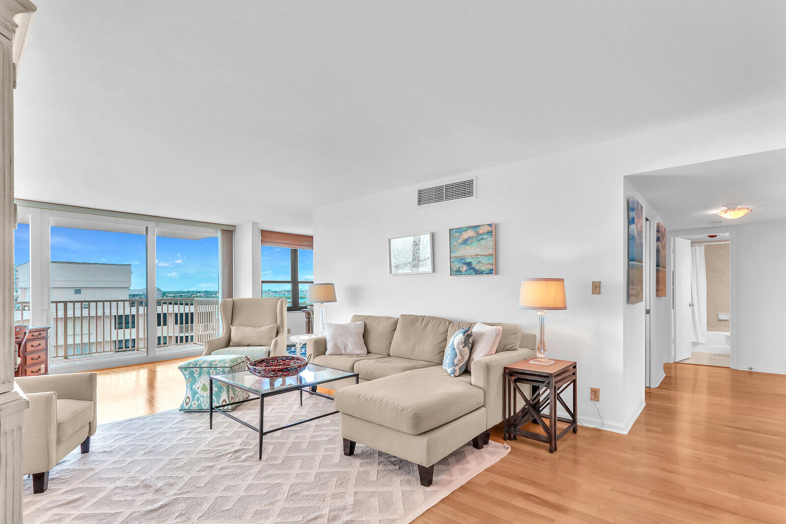5480 N Ocean Drive A10c Property Photo 5