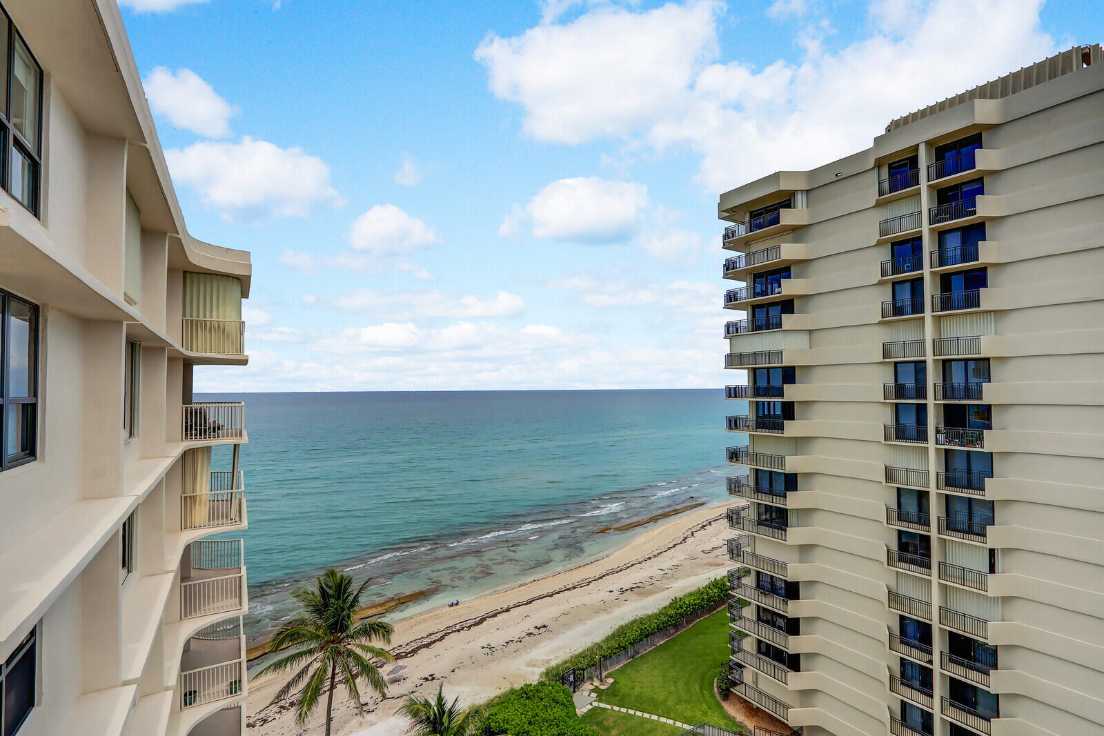 5480 N Ocean Drive A10c Property Photo 11