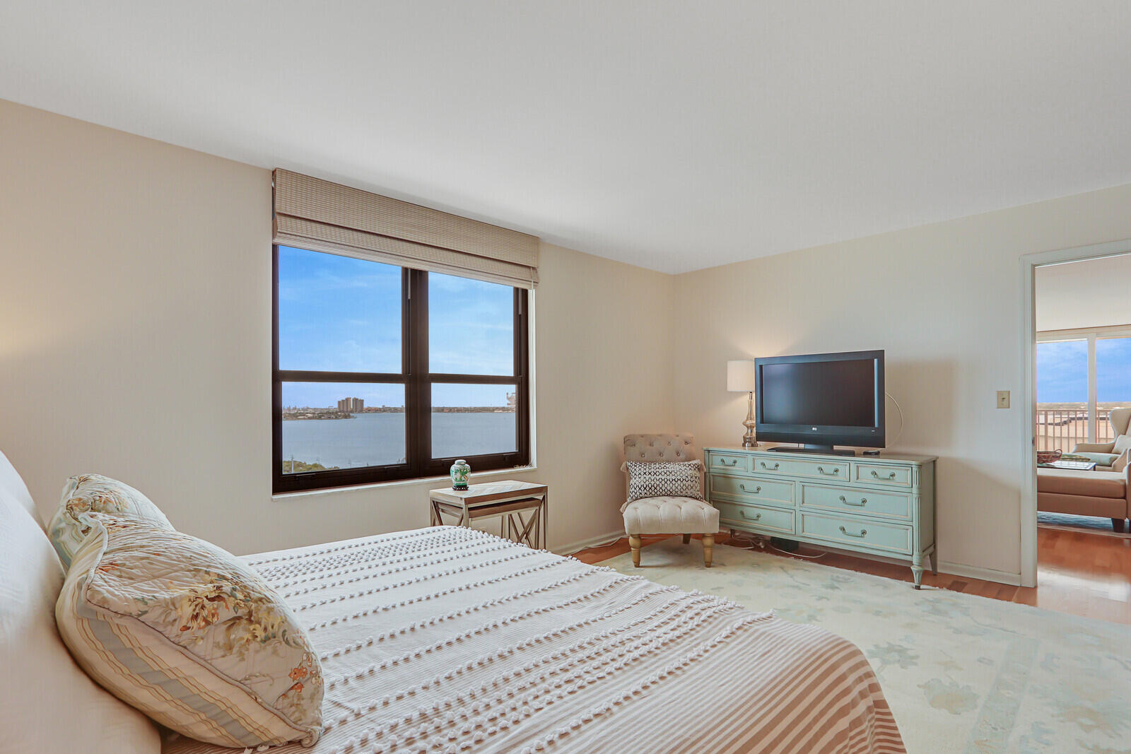 5480 N Ocean Drive A10c Property Photo 24