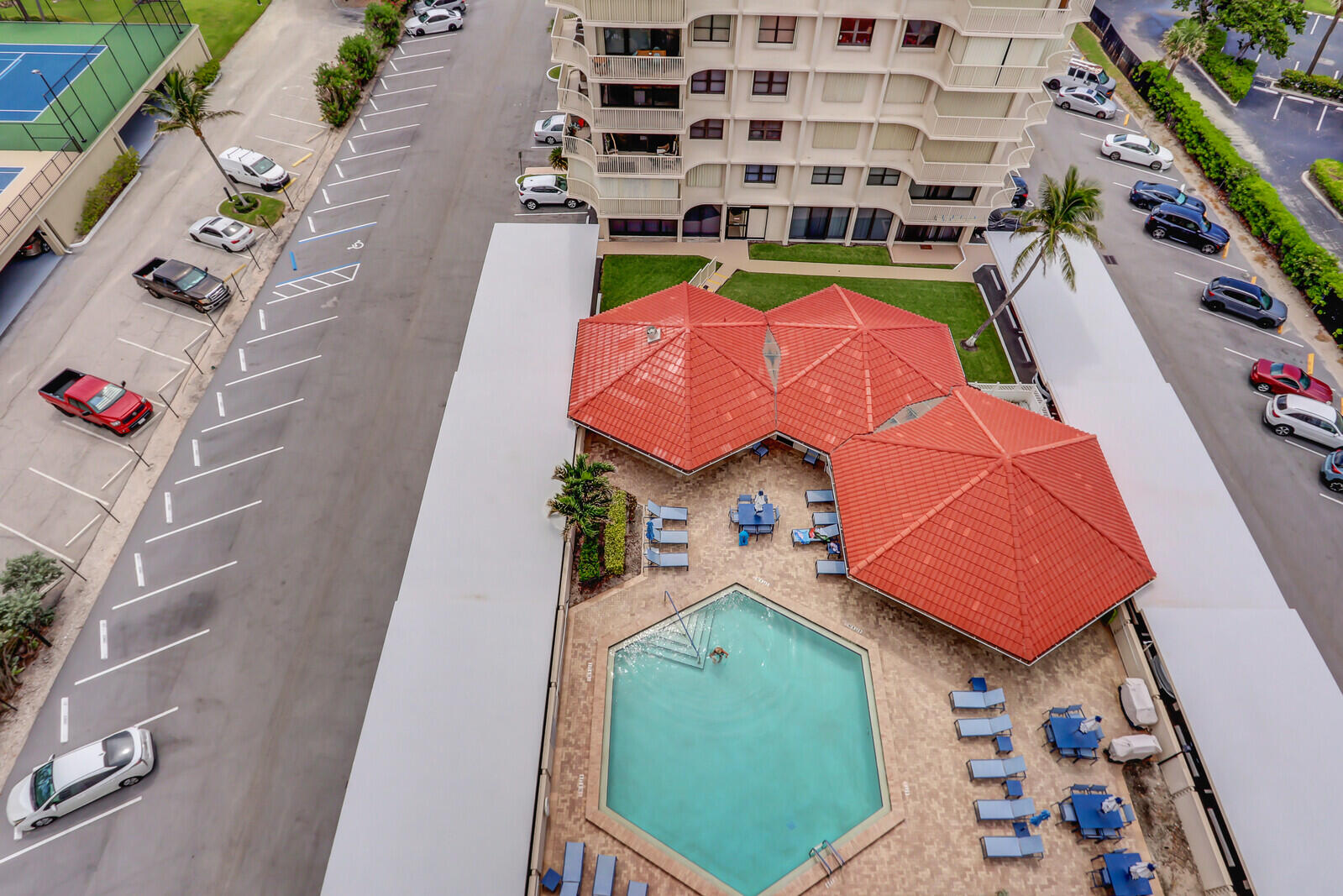 5480 N Ocean Drive A10c Property Photo 34