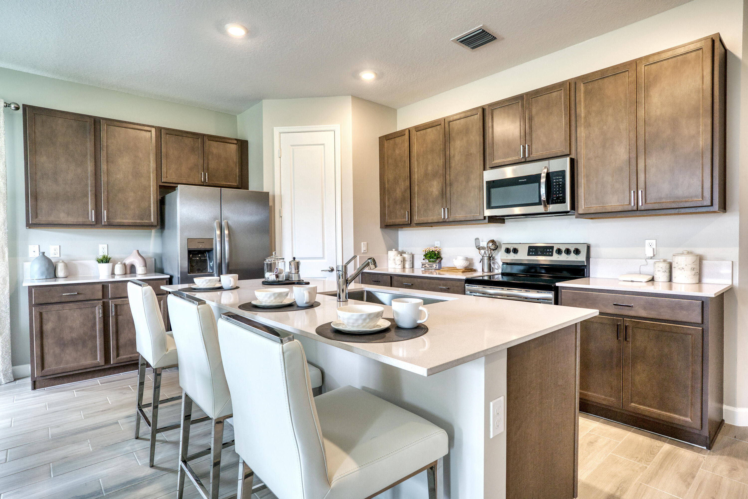 5696 Spacious Skies Way Property Photo 9