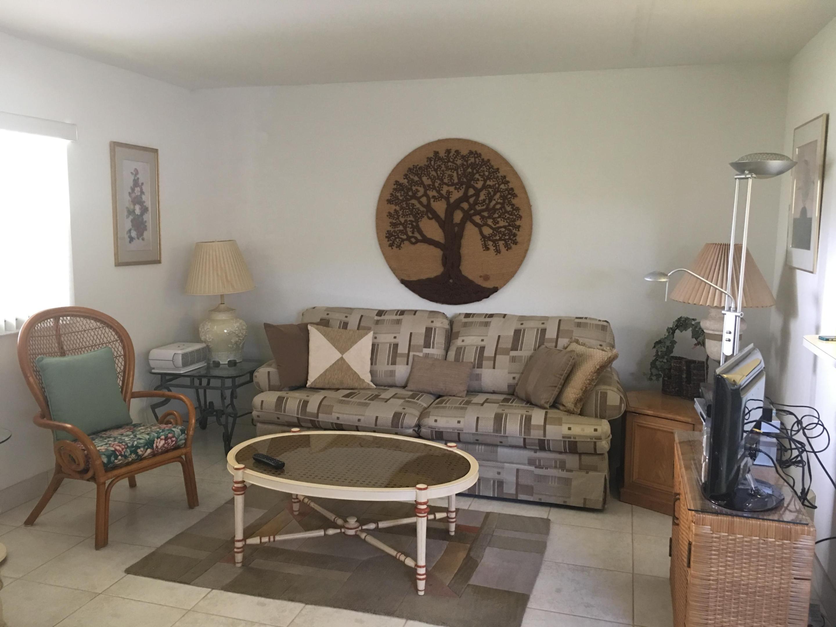 99 Saxony C Property Photo 2