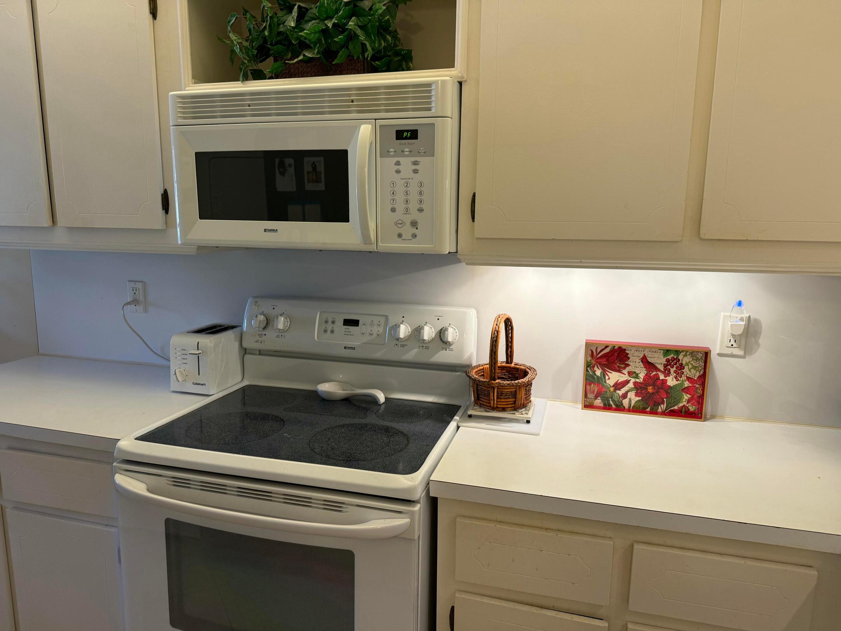 13761 Via Aurora D Property Photo 14