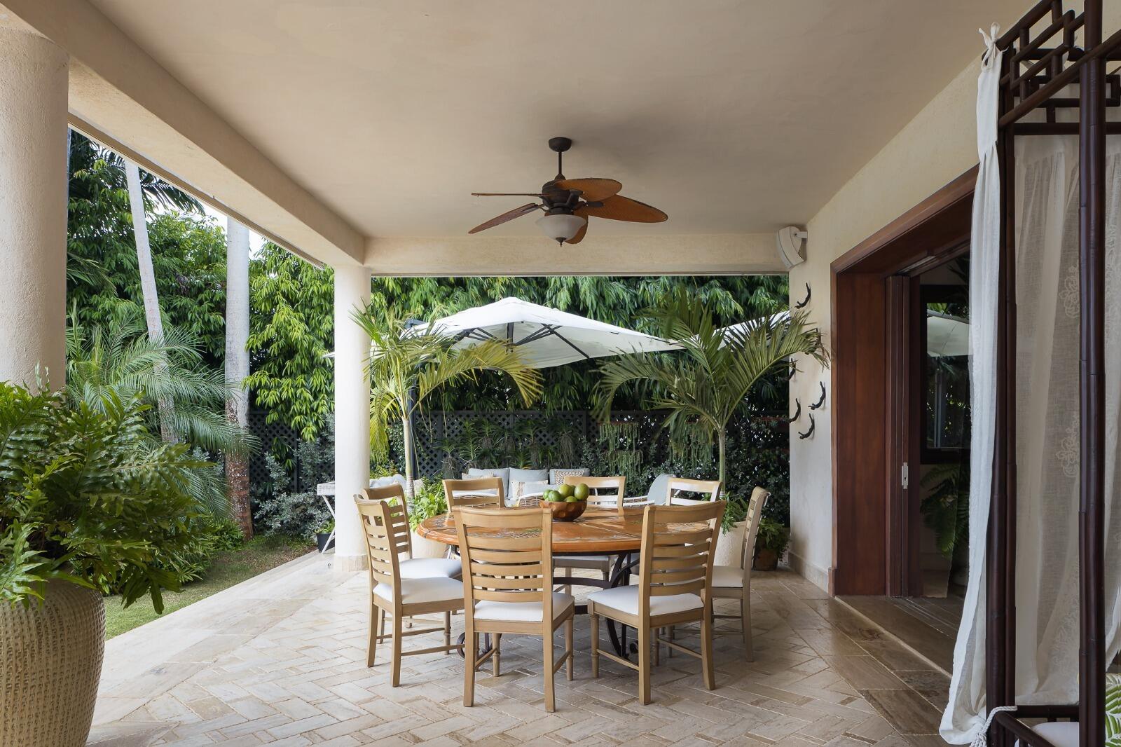 27 37 Property Photo 53