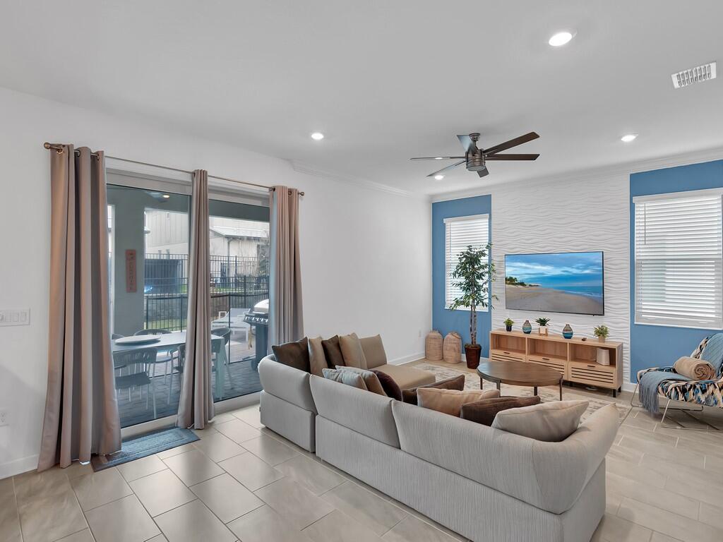 475 Strand Drive Property Photo 13