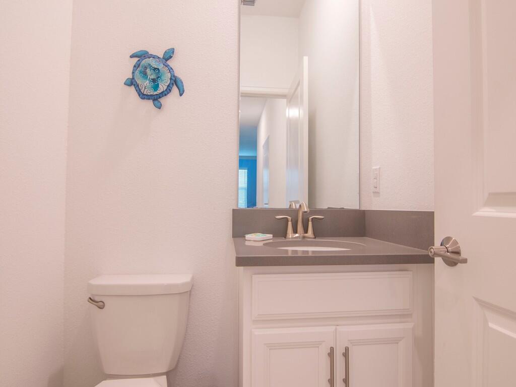 475 Strand Drive Property Photo 29