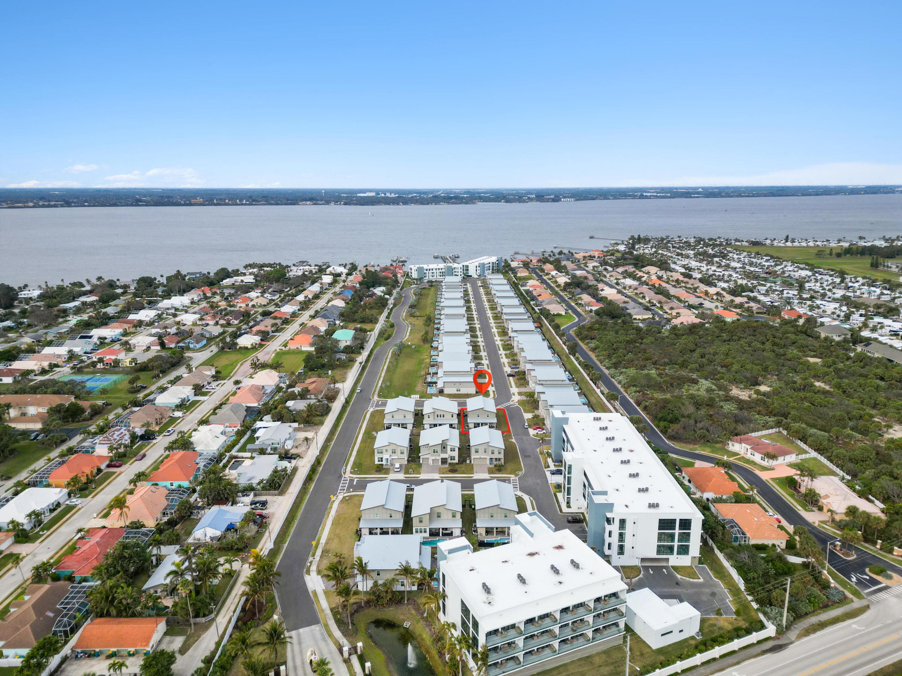 475 Strand Drive Property Photo 40