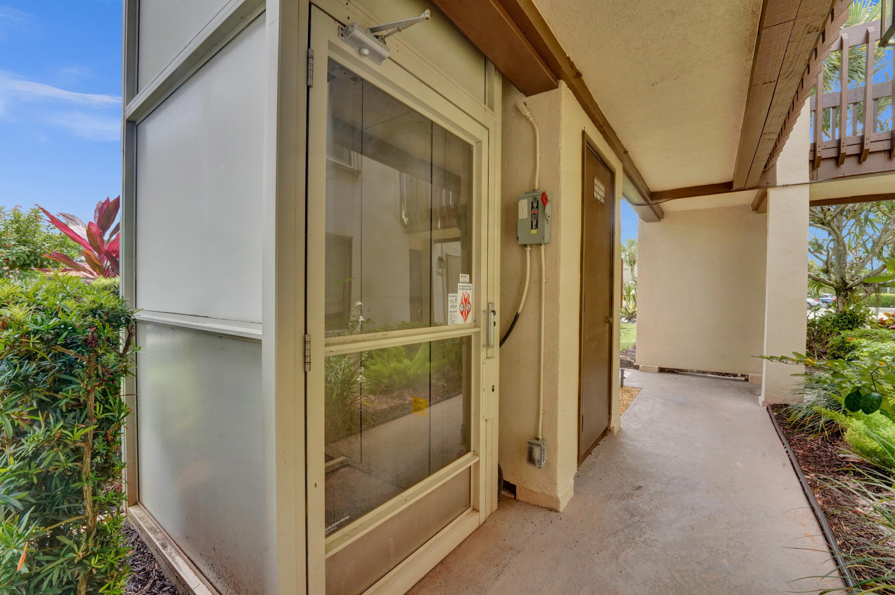 5306 Cedar Lake Drive 201 Property Photo 2