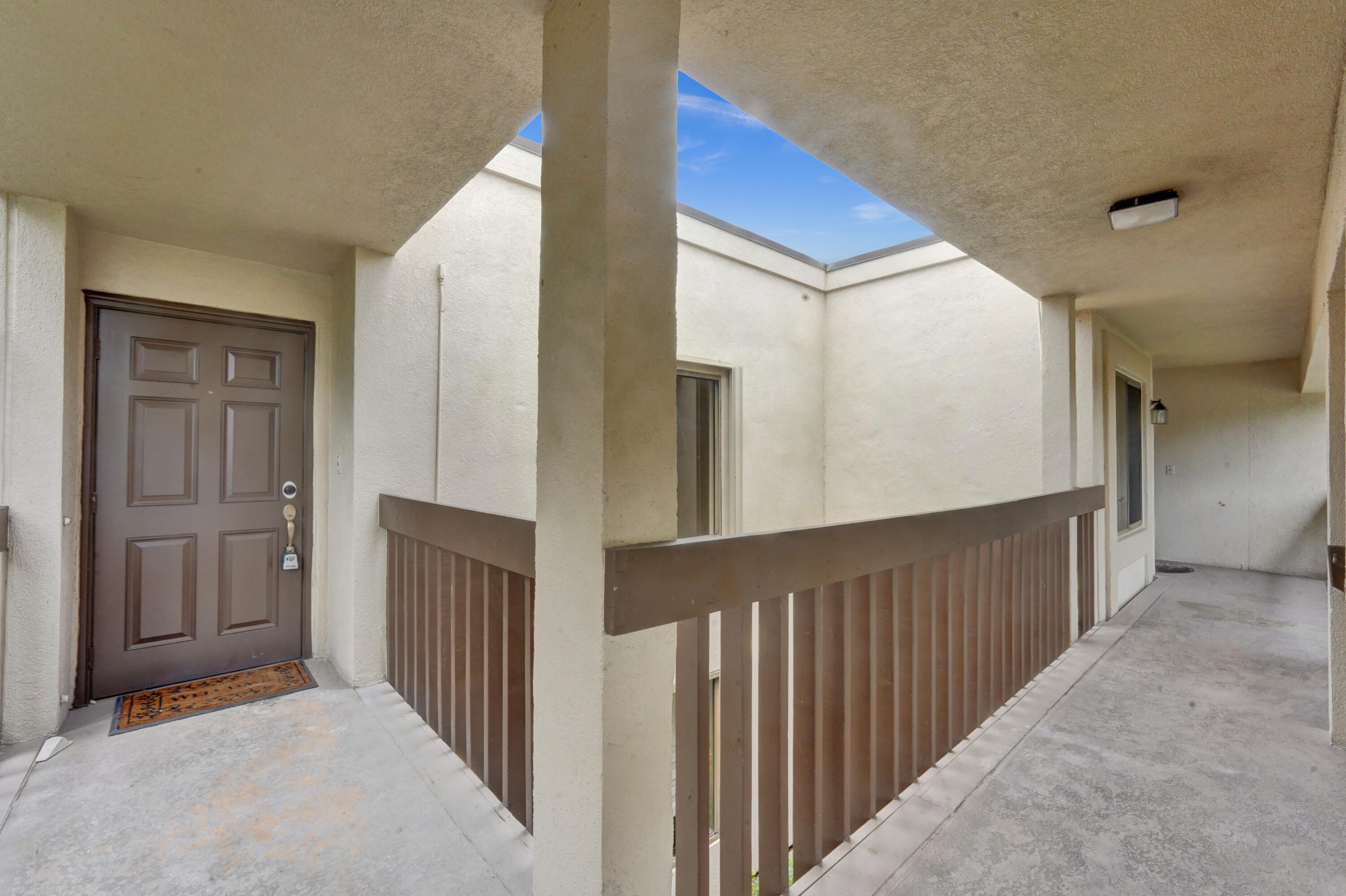 5306 Cedar Lake Drive 201 Property Photo 3