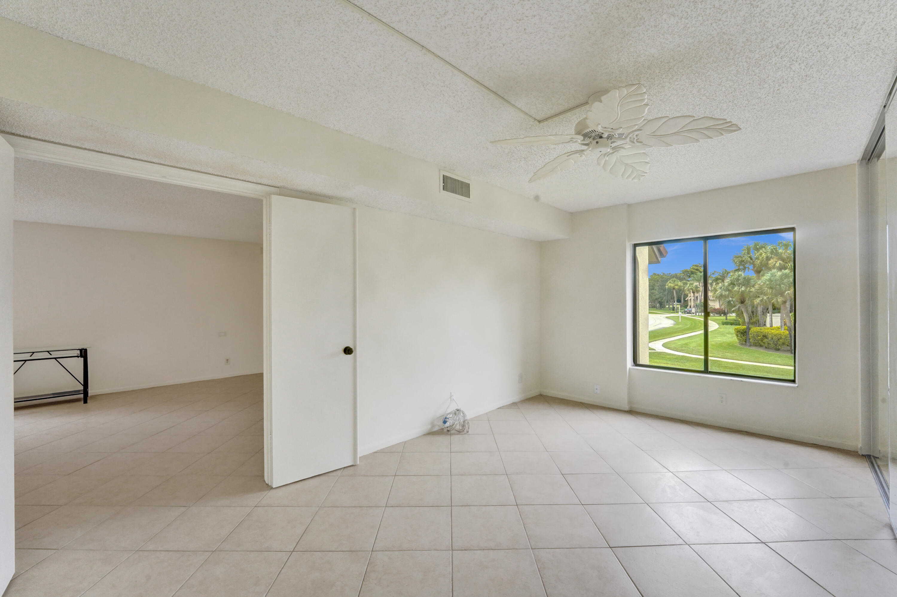 5306 Cedar Lake Drive 201 Property Photo 22