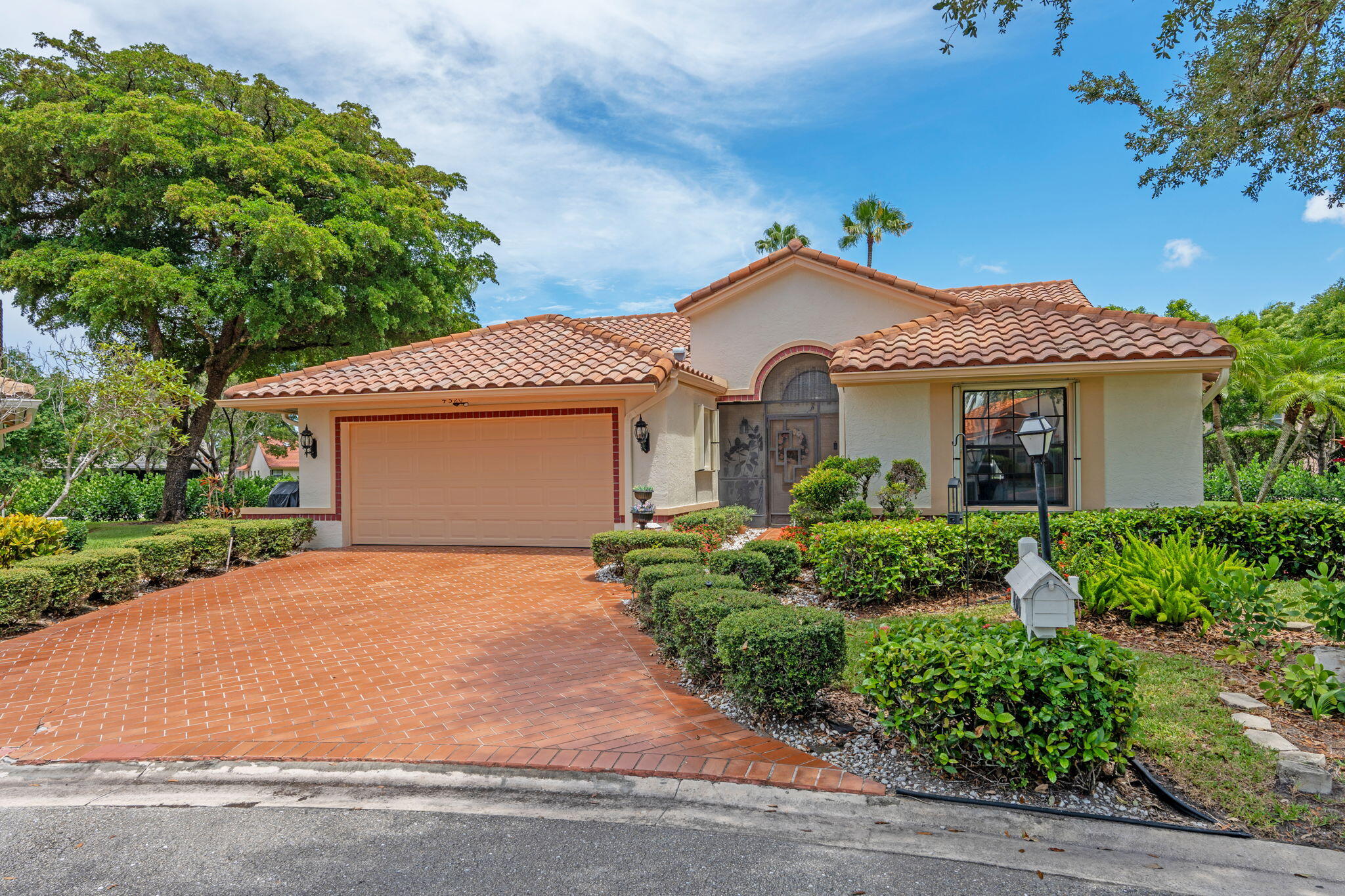 4520 Catamaran Circle