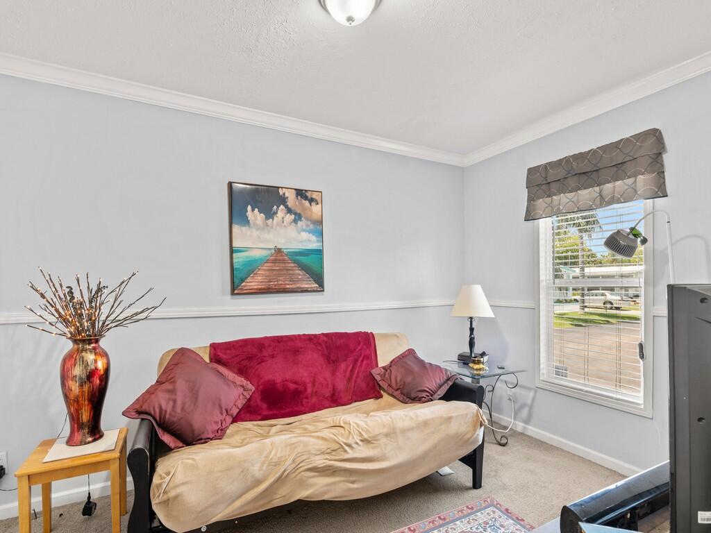 309 Mockingbird Avenue Property Photo 9