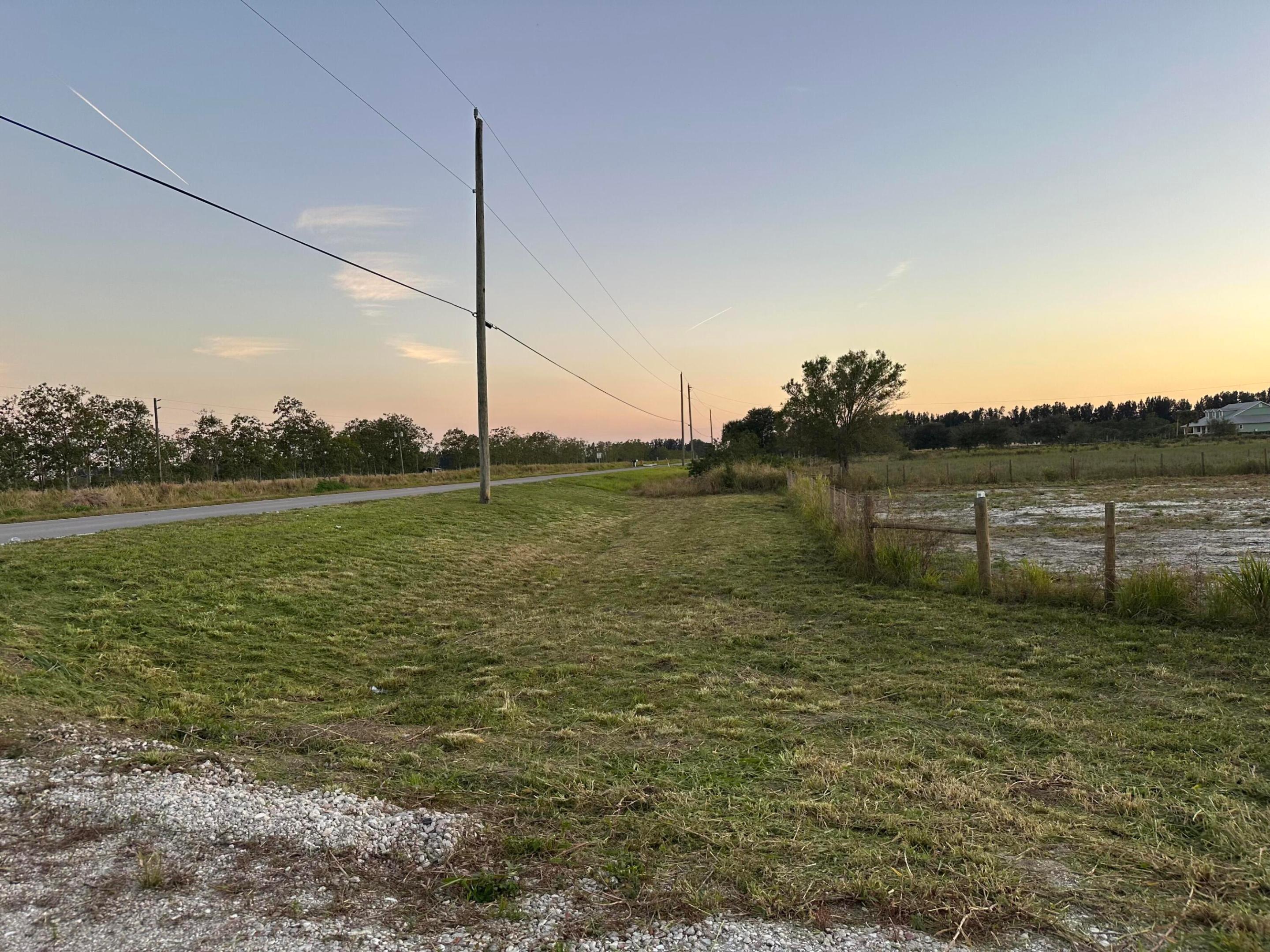1503 S Header Canal Road Property Photo 7