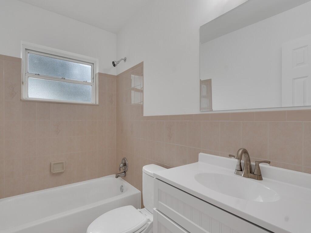 4606 30th Ave Property Photo 22